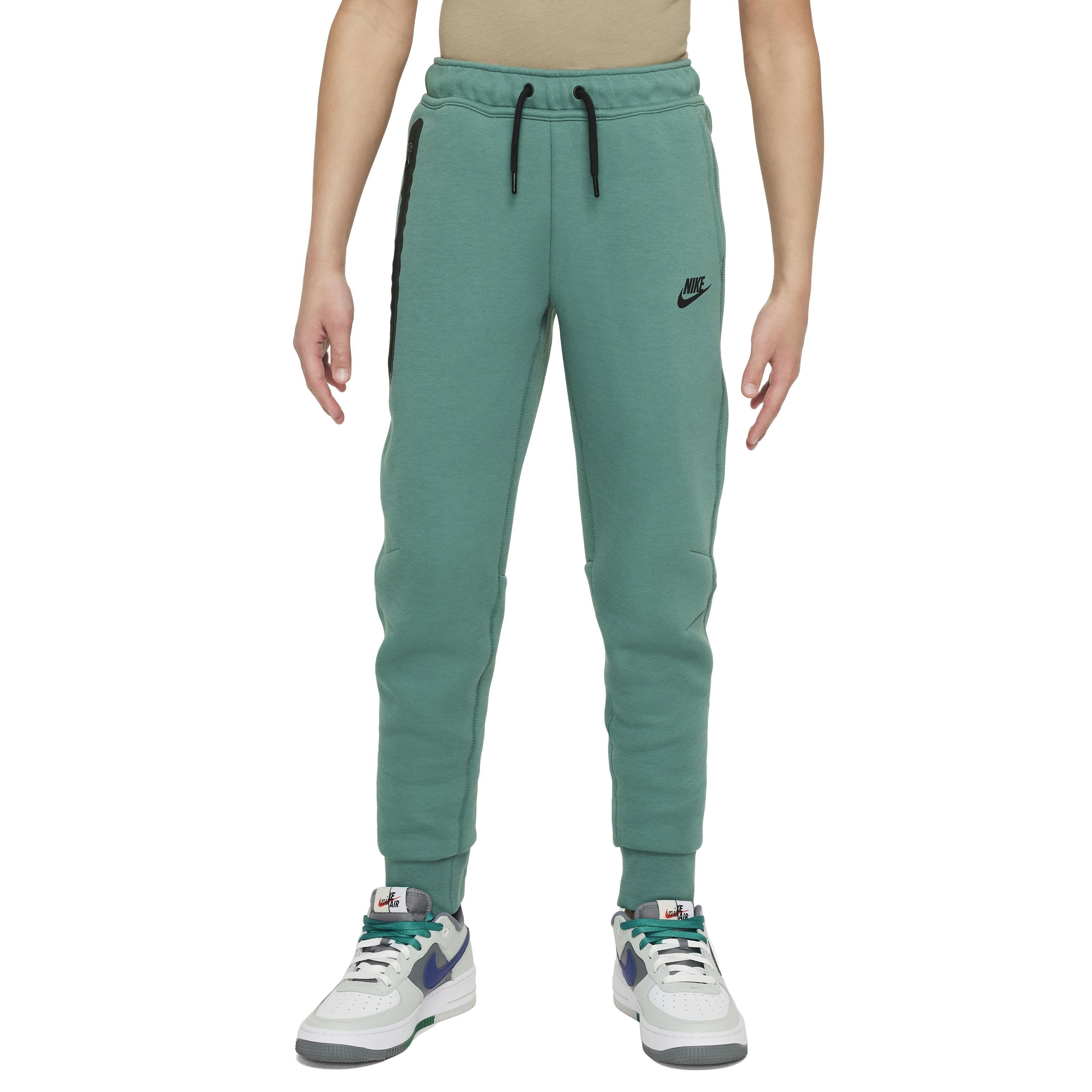 Nike Big Boys' Sportswear Tech Fleece Pant - GREEN Thumbnail View 1