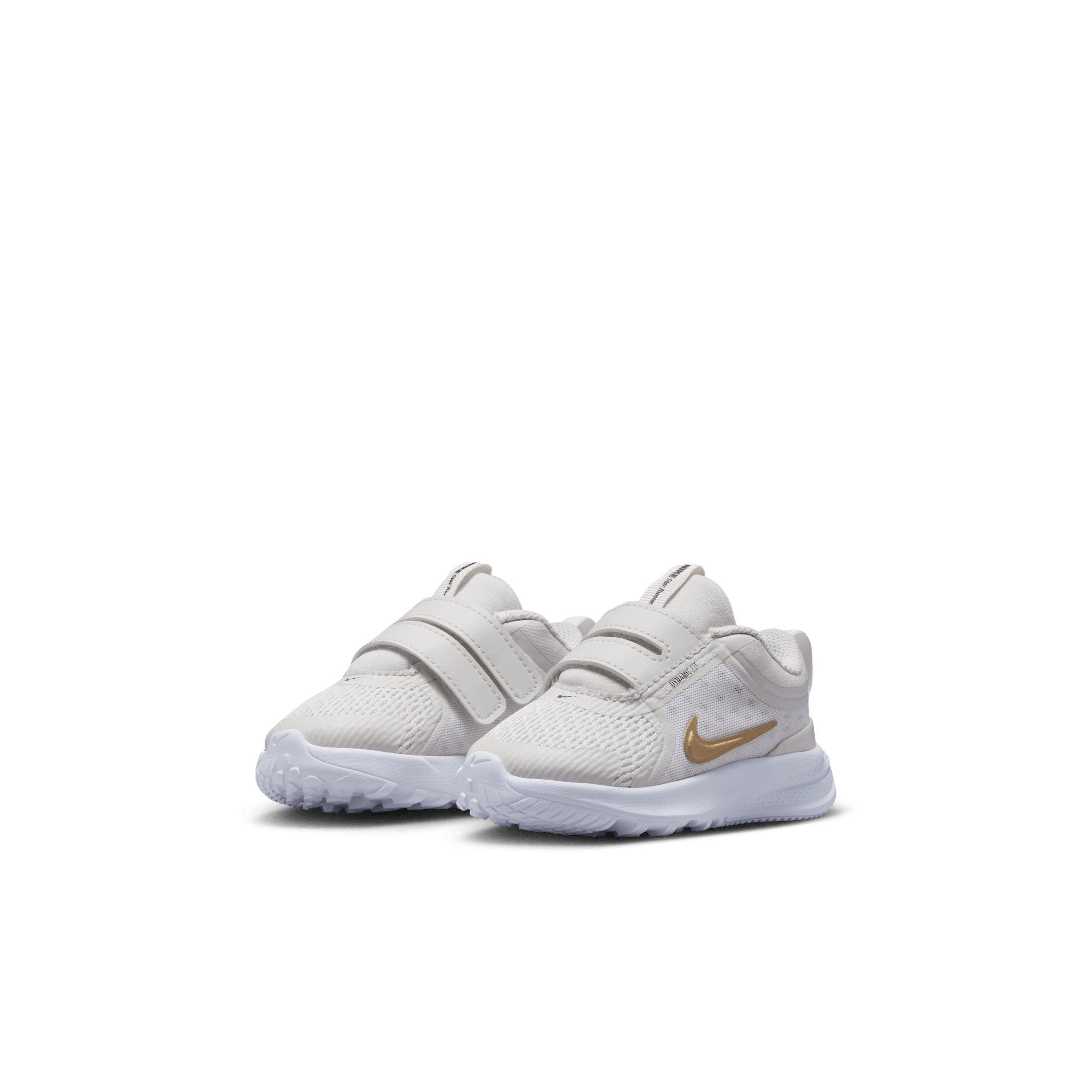 Nike Star Runner 5 Infant Girls' "Platinum Tint/Black/Metallic Gold" Shoe