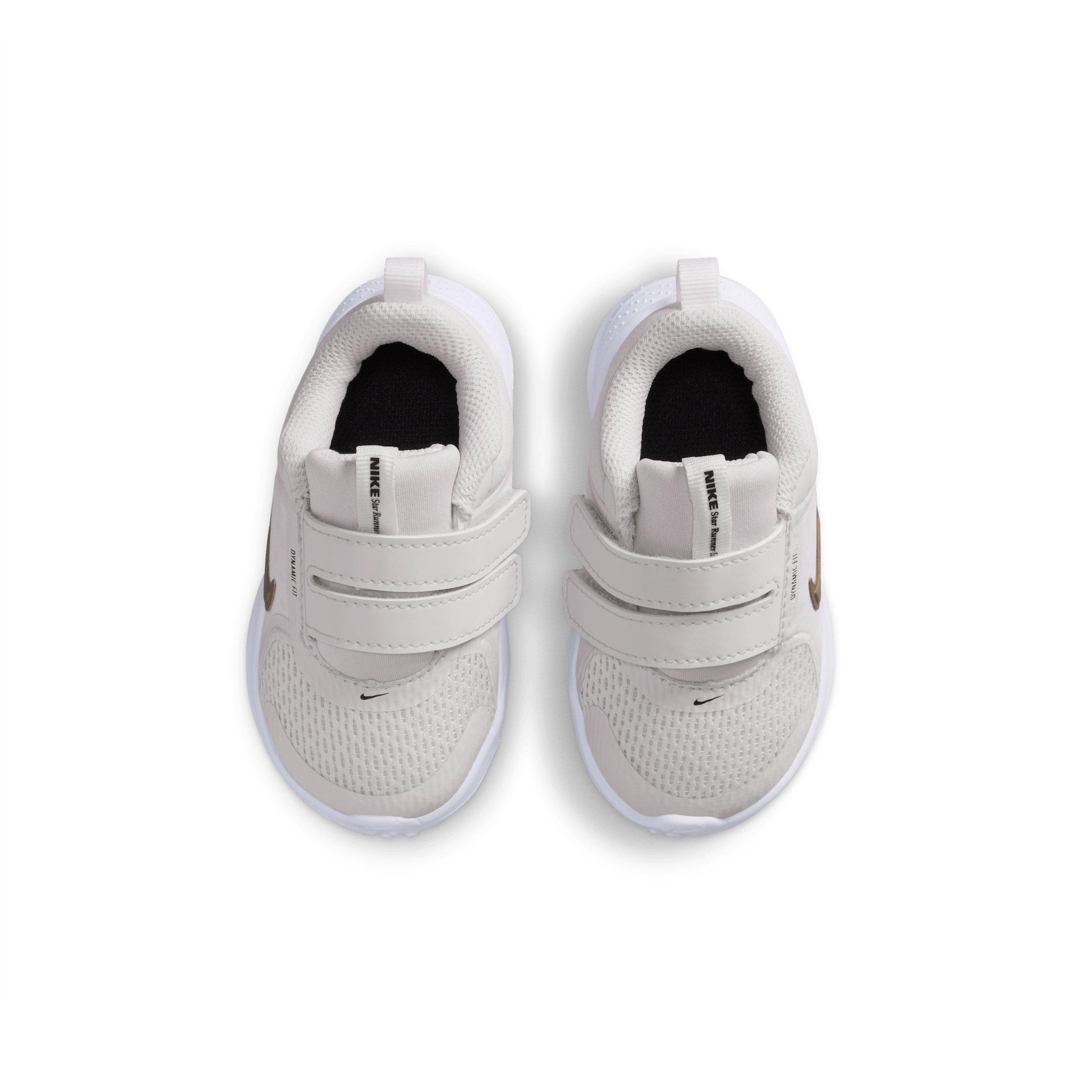 Nike Star Runner 5 Infant Girls' "Platinum Tint/Black/Metallic Gold" Shoe