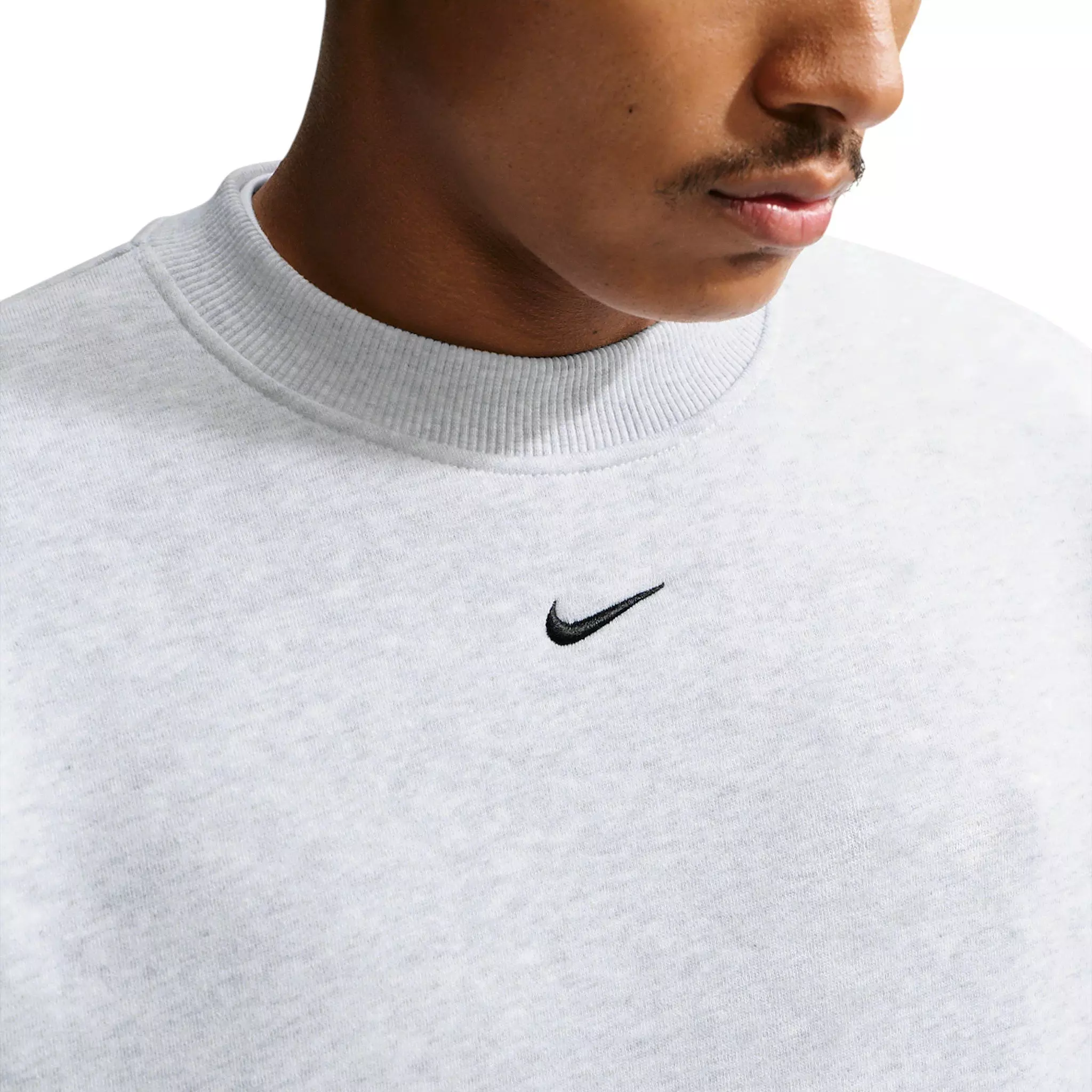 Nike Men's Solo Fleece Crew-Neck Sweatshirt - BROWN