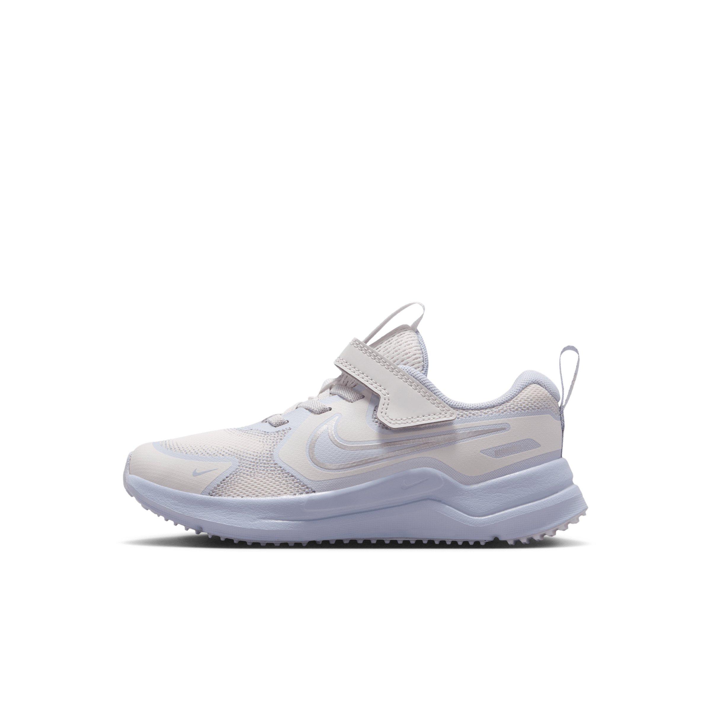 Nike Cosmic Runner Preschool Boys' "Platinum Tint/Ghost/Football Grey/Metallic Silver" Running Shoe