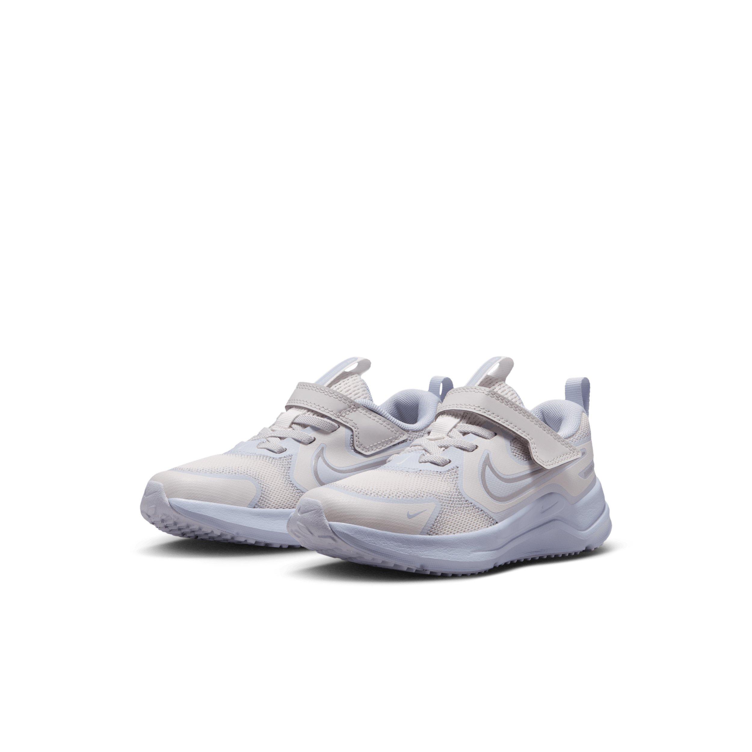 Nike Cosmic Runner Preschool Boys' "Platinum Tint/Ghost/Football Grey/Metallic Silver" Running Shoe