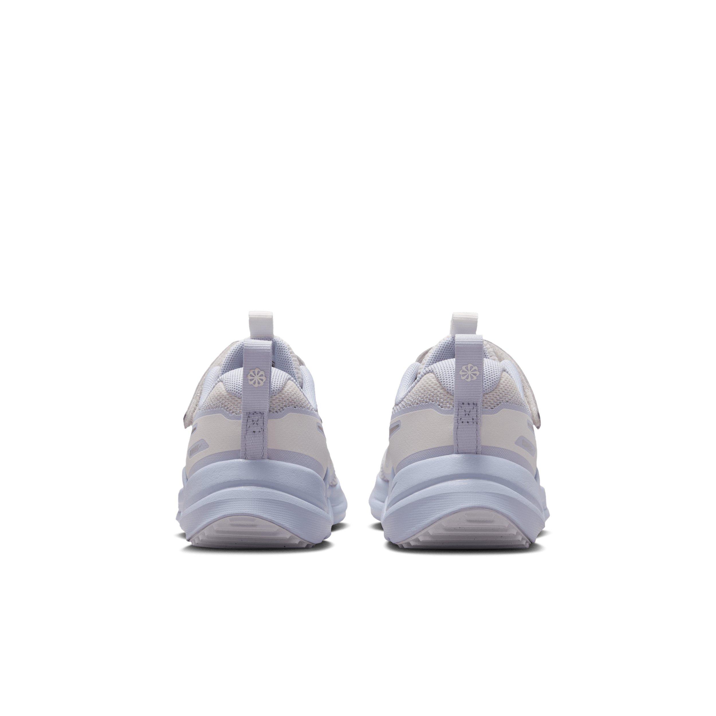 Nike Cosmic Runner Preschool Boys' "Platinum Tint/Ghost/Football Grey/Metallic Silver" Running Shoe