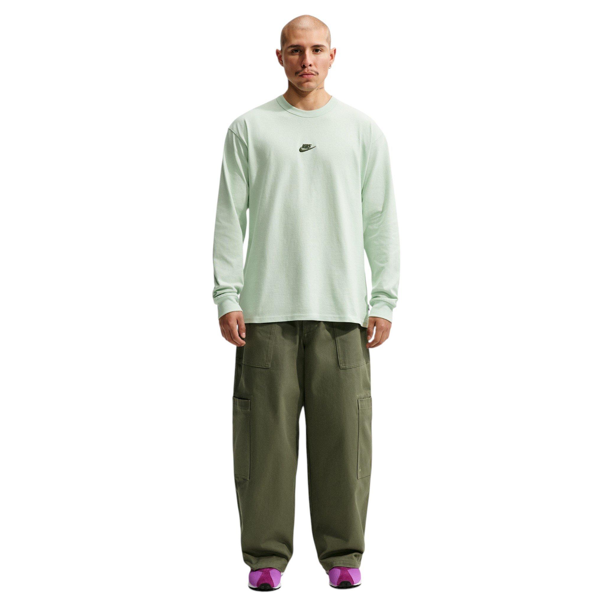 Nike Men's Sportswear Premium Essentials Long-Sleeve T-Shirt - GREEN