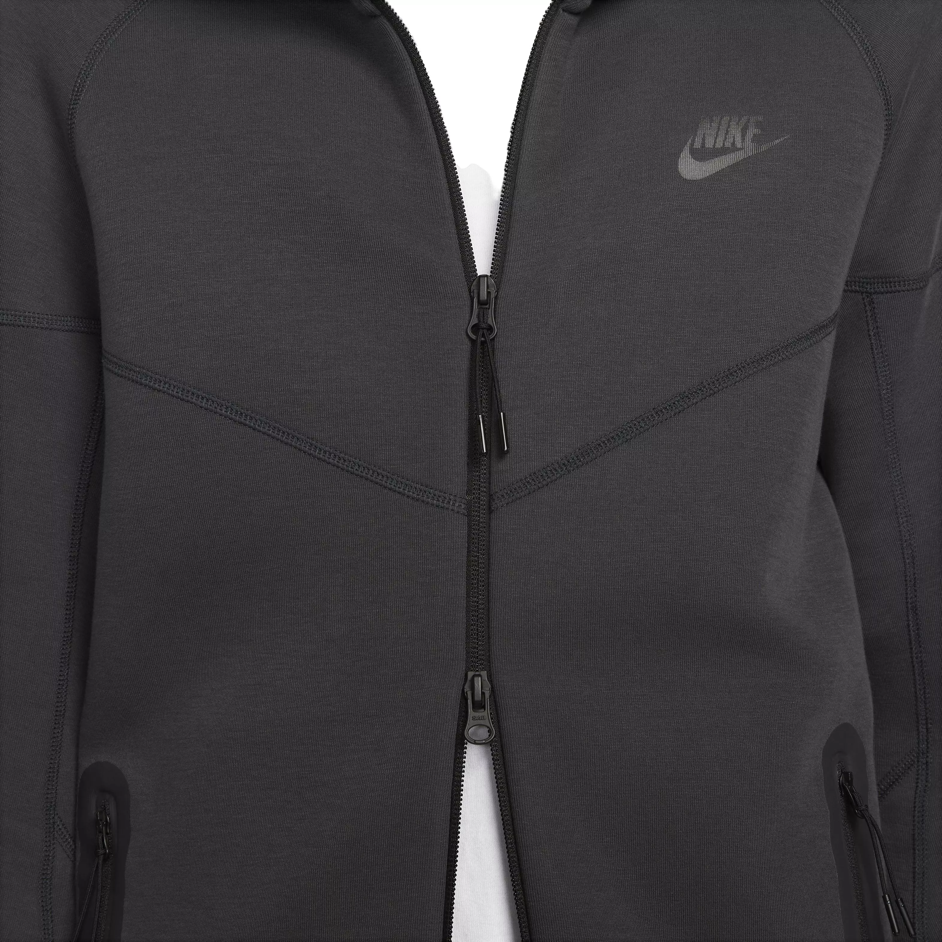 Nike Men's Tech Fleece Full-Zip Windrunner Jacket - BLACK