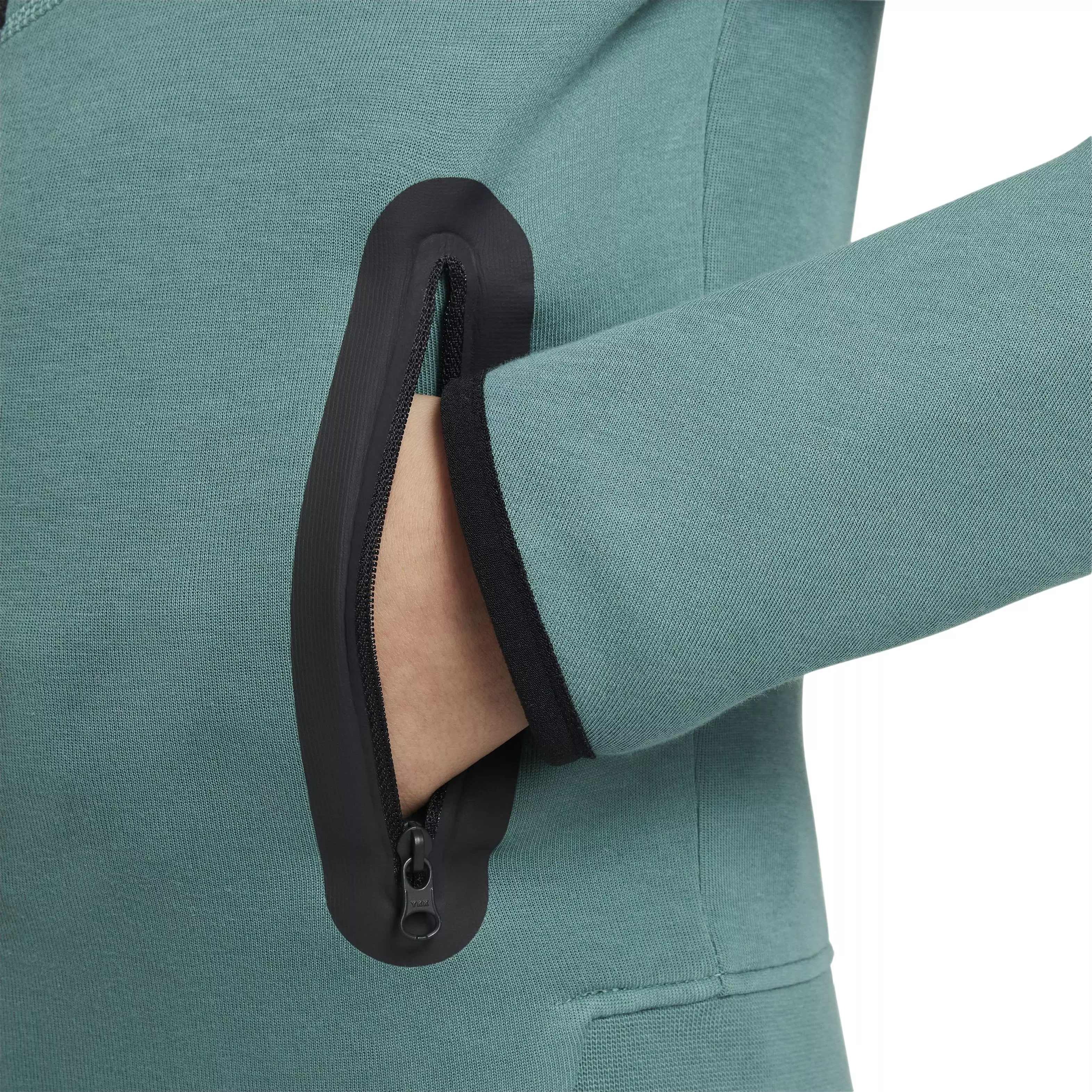 Nike Big Boys' Sportswear Tech Fleece Full Zip Jacket - GREEN