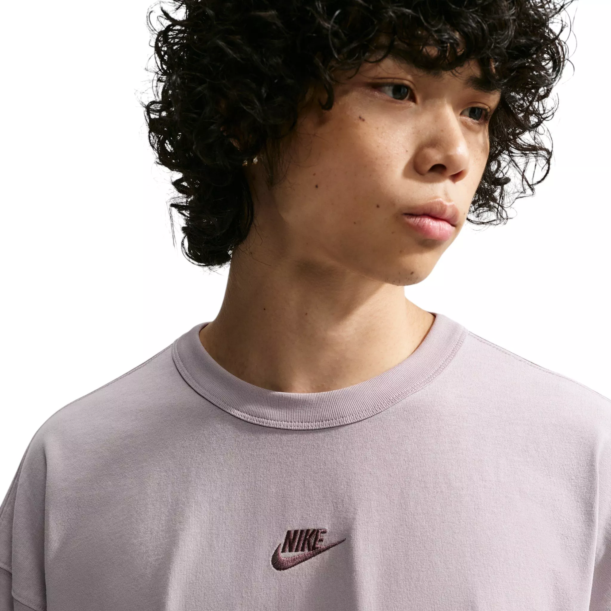 Nike Men's Sportswear Premium Essentials Embroidered Logo Oversized T-Shirt - PURPLE