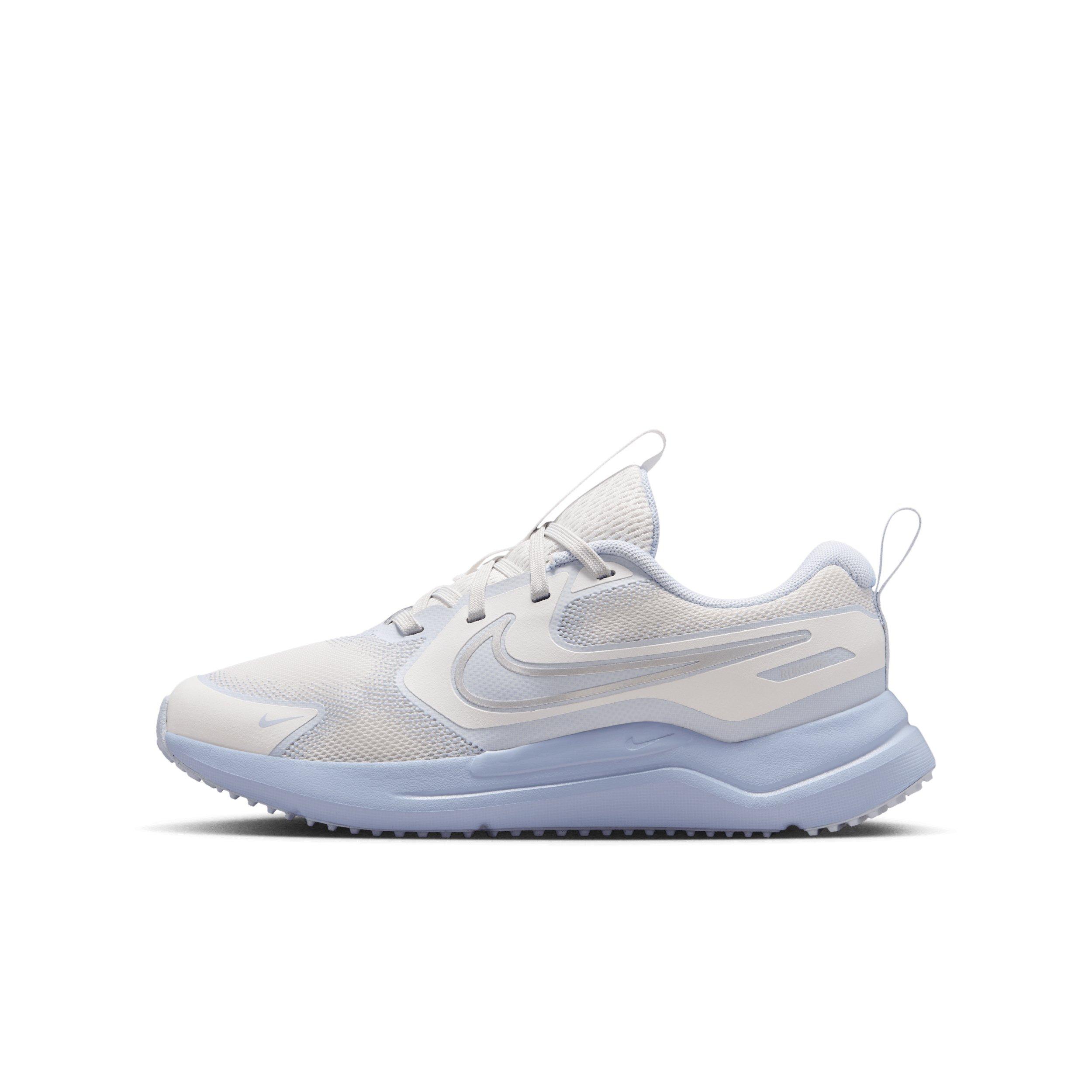 Nike Cosmic Runner Grade School Boys' "Platinum Tint/Ghost/Football Grey/Silver" Running Shoe