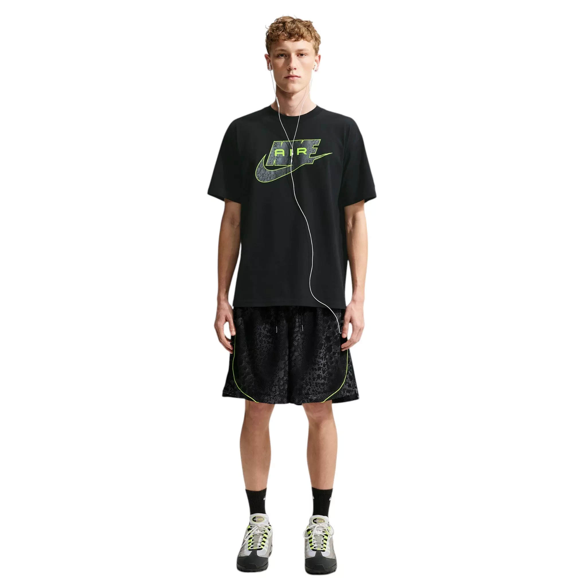 Nike Men's Sportswear Air Logo T-Shirt - BLACK