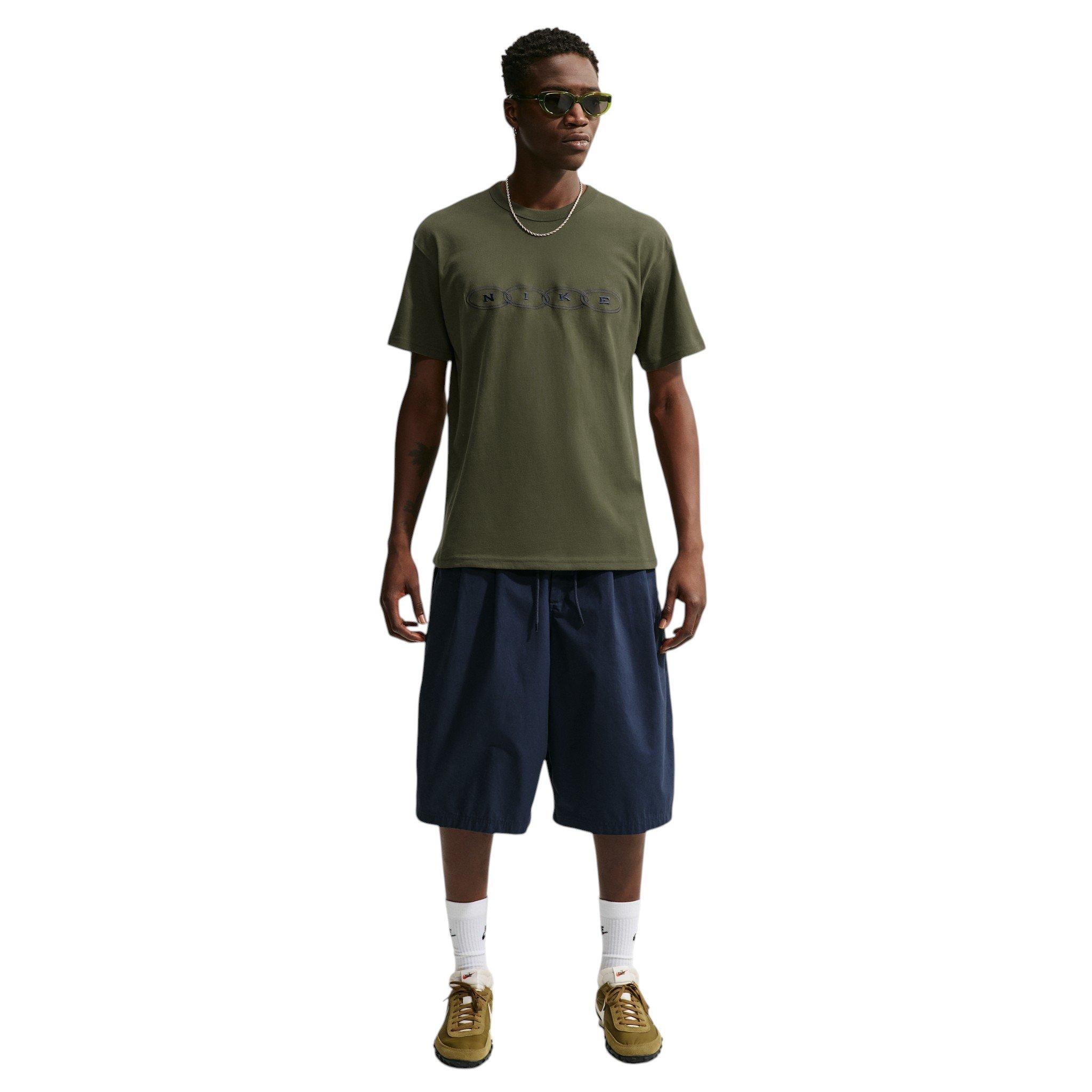 Nike Men's Sportswear Embroidered Premium Essentials T-Shirt - GREEN Thumbnail View 4