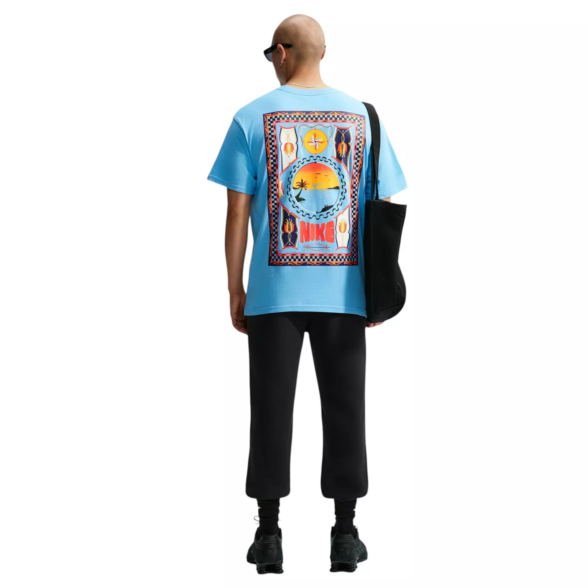 Nike Men's Sportswear Palm Tree T-Shirt - BLUE