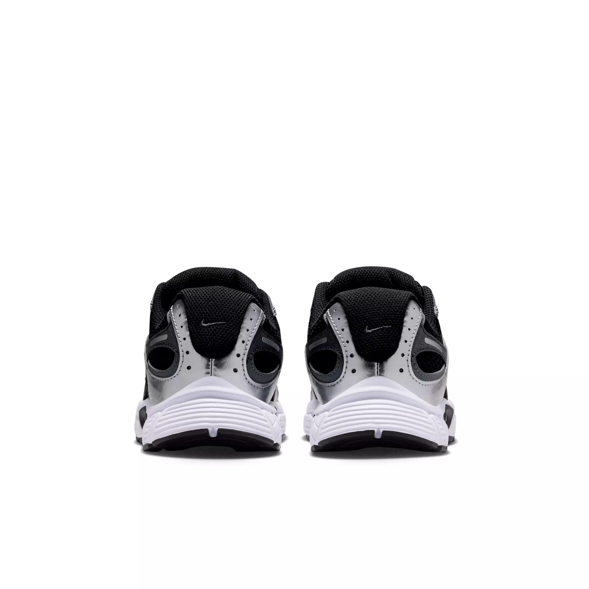 Nike V5 RNR "Black/Anthracite/Smoke Grey/Black" Grade School Boys' Shoe - BLACK/ANTHRACITE/GREY/BLACK