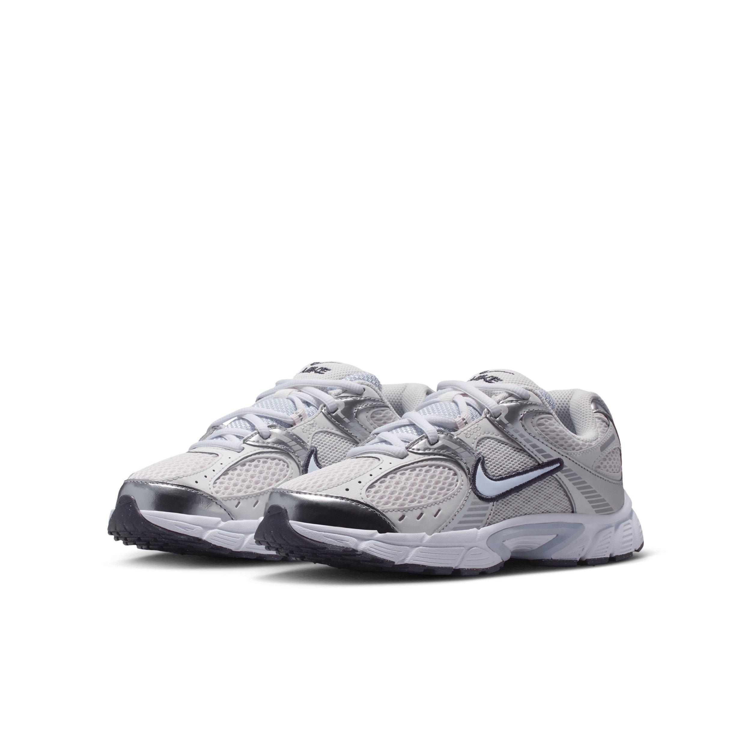 Nike V5 RNR Grade School Girls' "Light Violet/Metallic Silver/Cave Purple/Ghost" Shoe