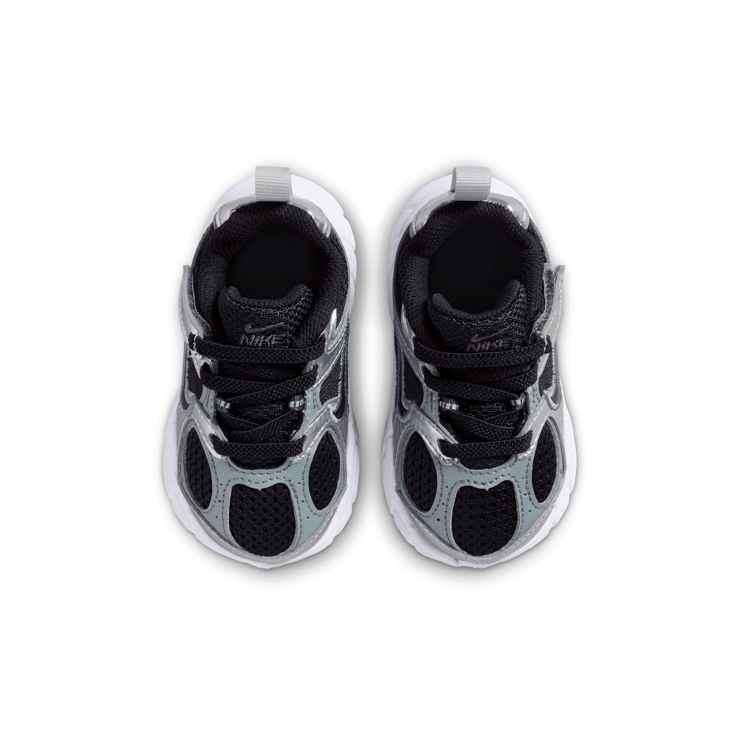Nike V5 RNR Infant Boys' "Black/Anthracite/Smoke Grey/Black" Shoe