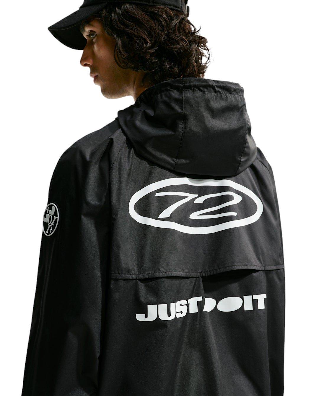 Nike Men's Windrunner 72 Storm-FIT Graphic Jacket - BLACK