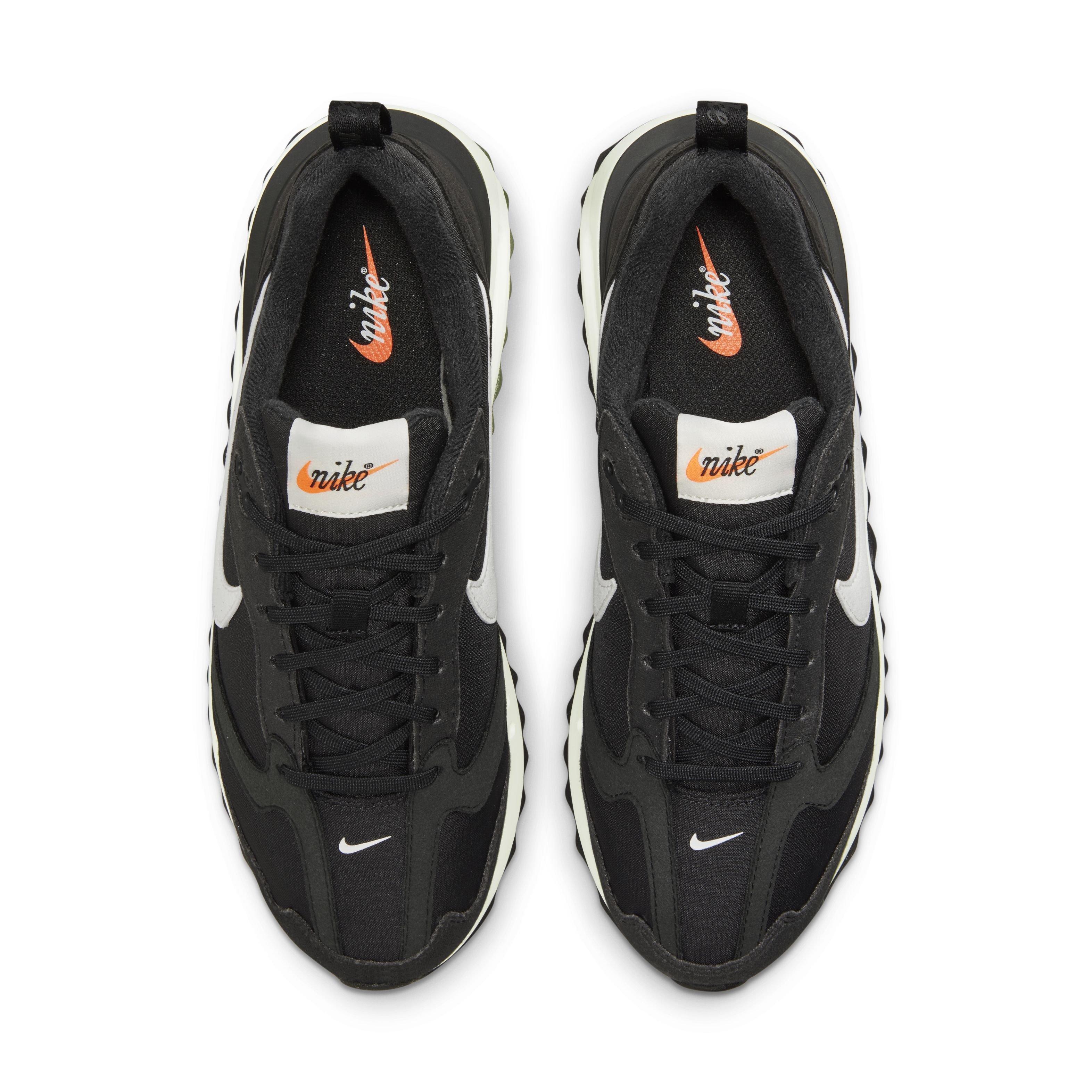 Nike Air Max Dawn sneakers in white/black