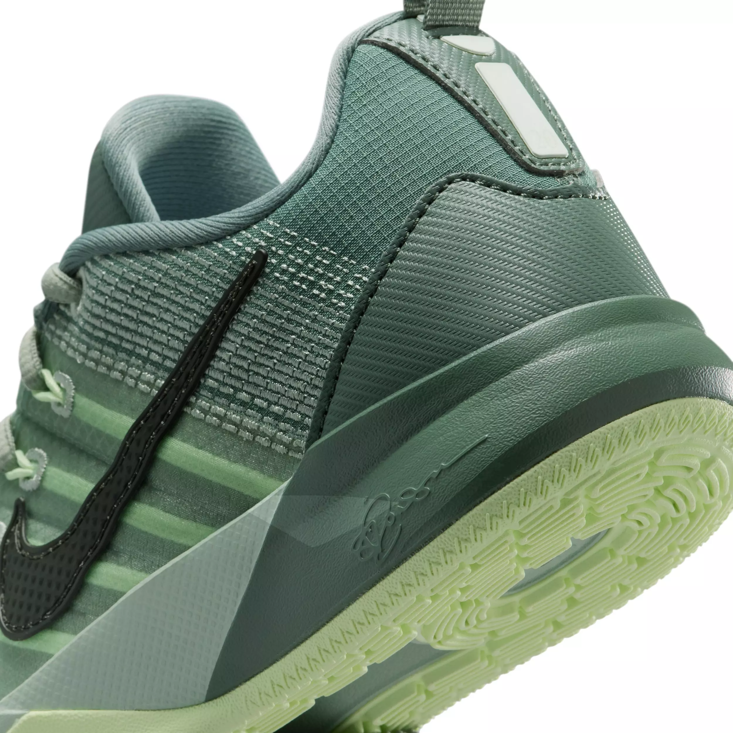 Nike Sabrina 3 "Clay Green/Seafoam/Volt Tint/Sequoia" Grade School Boys' Basketball Shoe - GREEN/SEAFOAM/VOLT/SEQUOIA