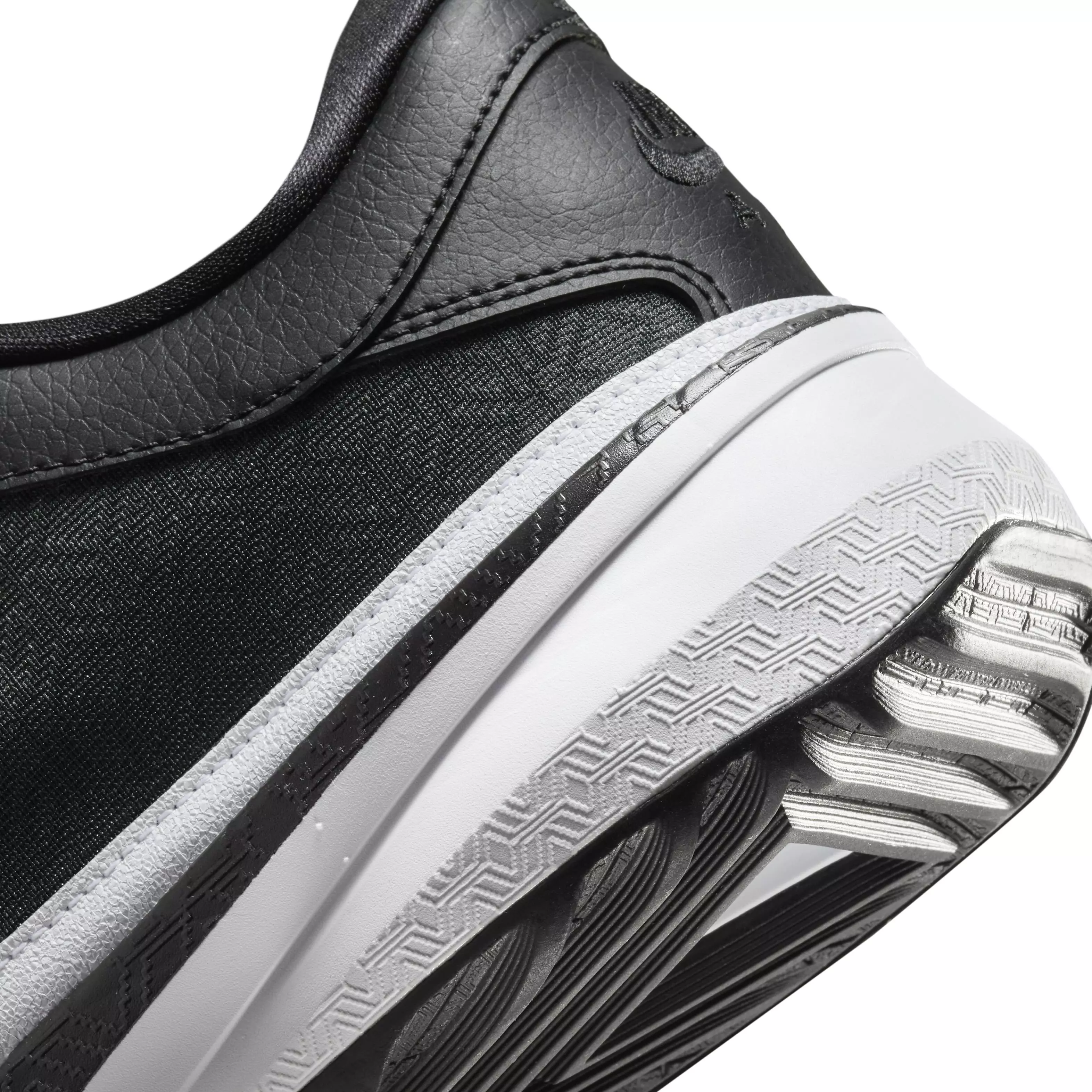 Nike Zoom Freak 5 (Team) "Black/White/Black" Men's Basketball Shoe - BLACK/WHITE/BLACK