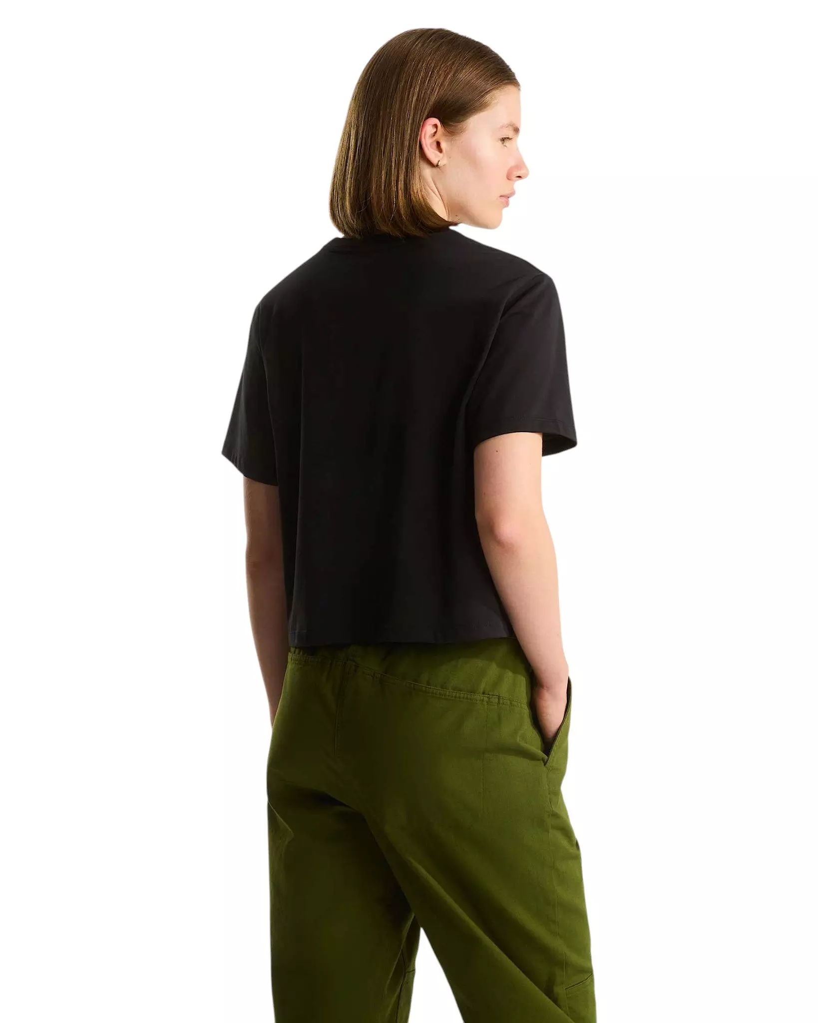The North Face Women's Evolution Simple Dome Cropped Relaxed T-Shirt - Black - BLACK
