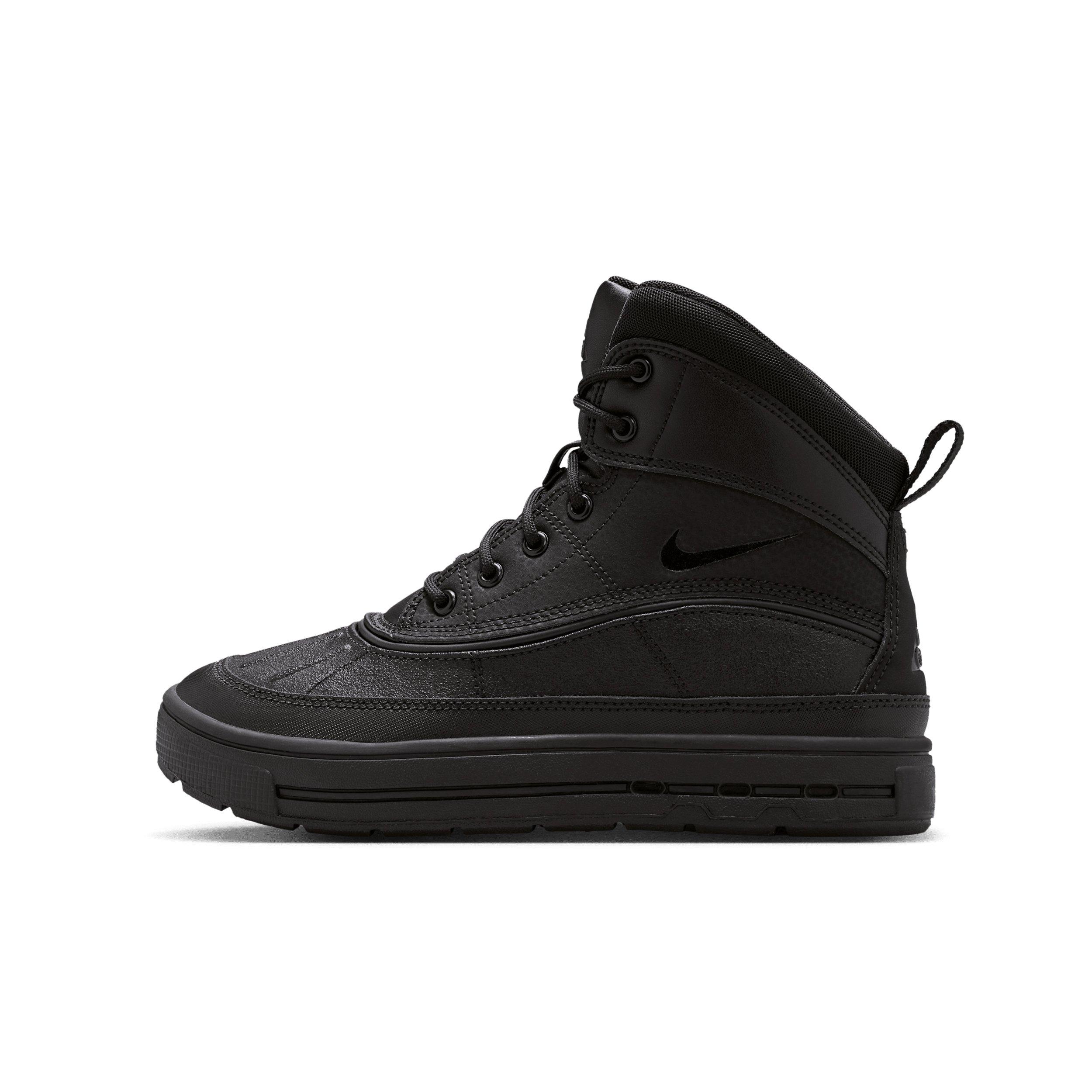 Nike Woodside 2 High Grade School Boys' "Black/Black/Black" Boot