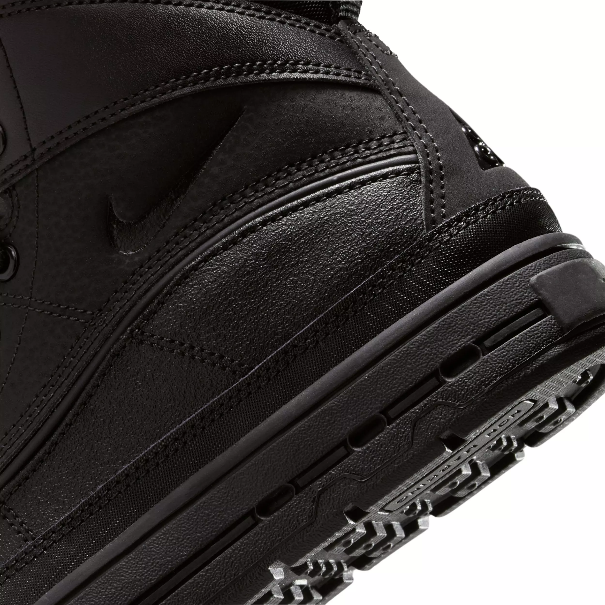 Nike Woodside 2 High "Black/Black/Black" Grade School Boys' Boot - BLACK/BLACK/BLACK