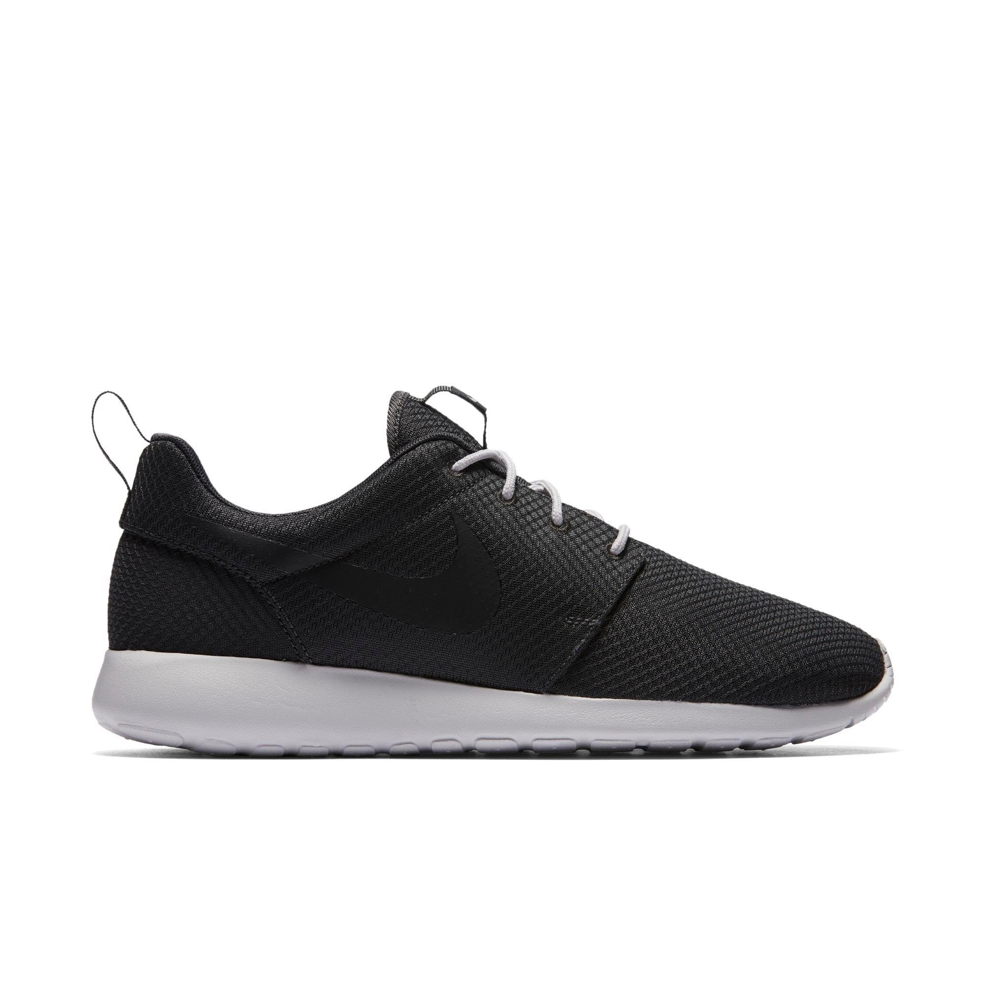 roshe one running sneaker