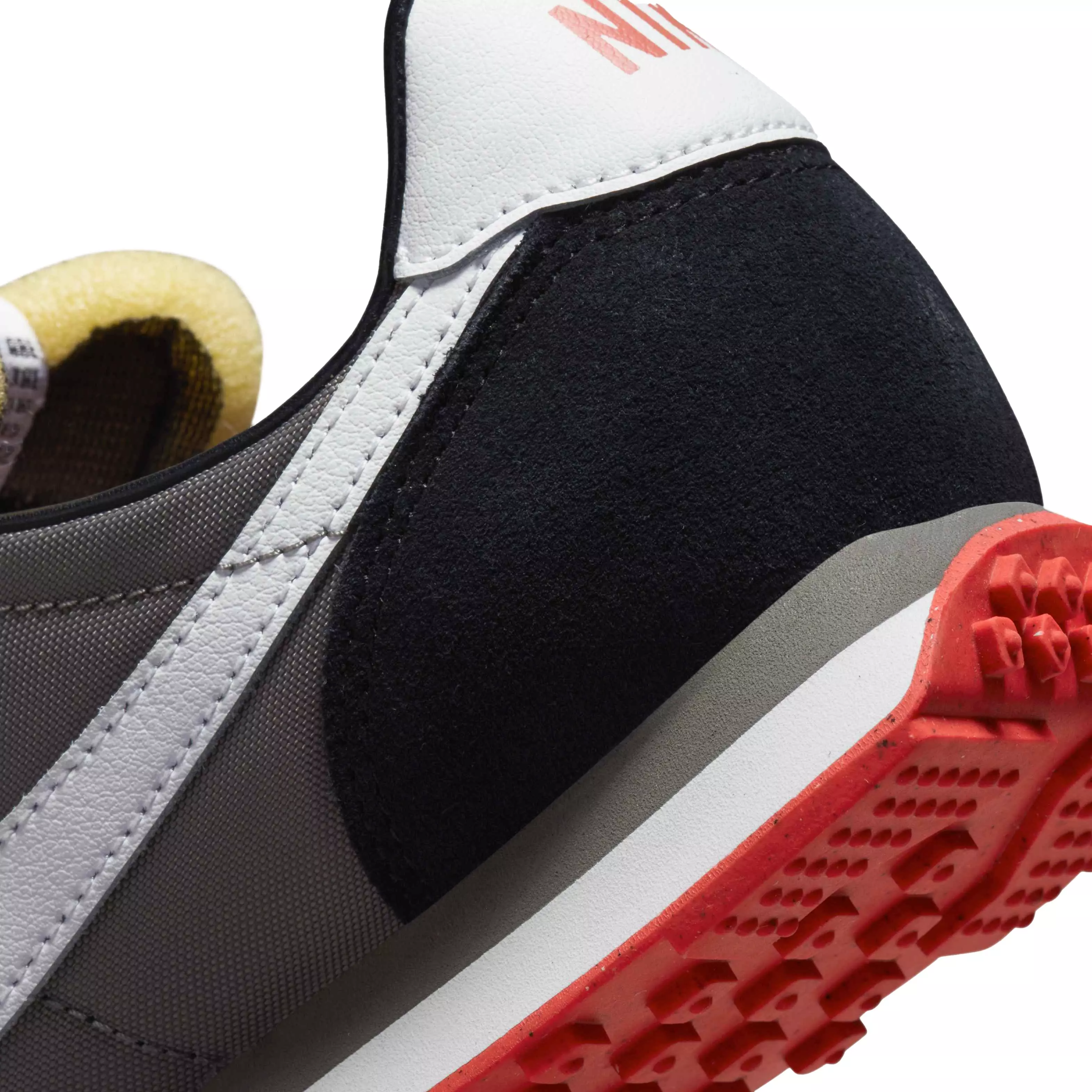 Nike Waffle Trainer 2 "Flat Pewter/White/Black/Siren Red" Grade School Boys' Shoe - GREY