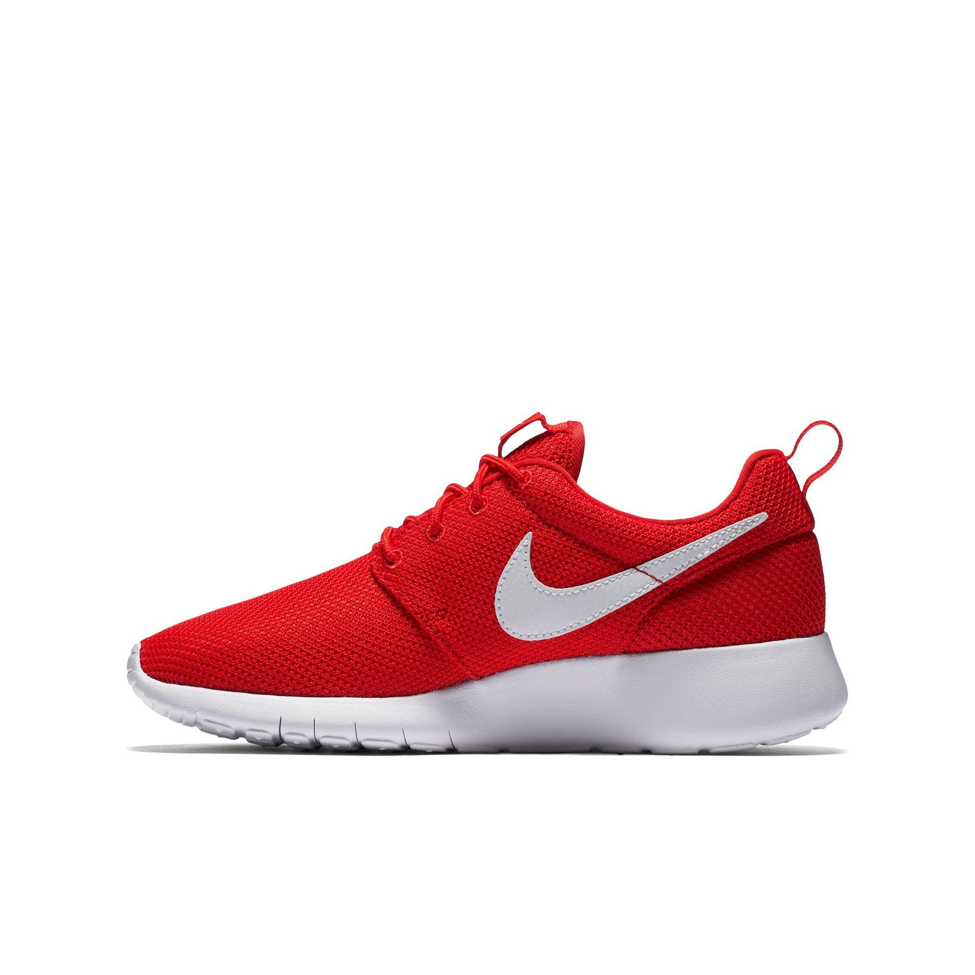 red roshe one