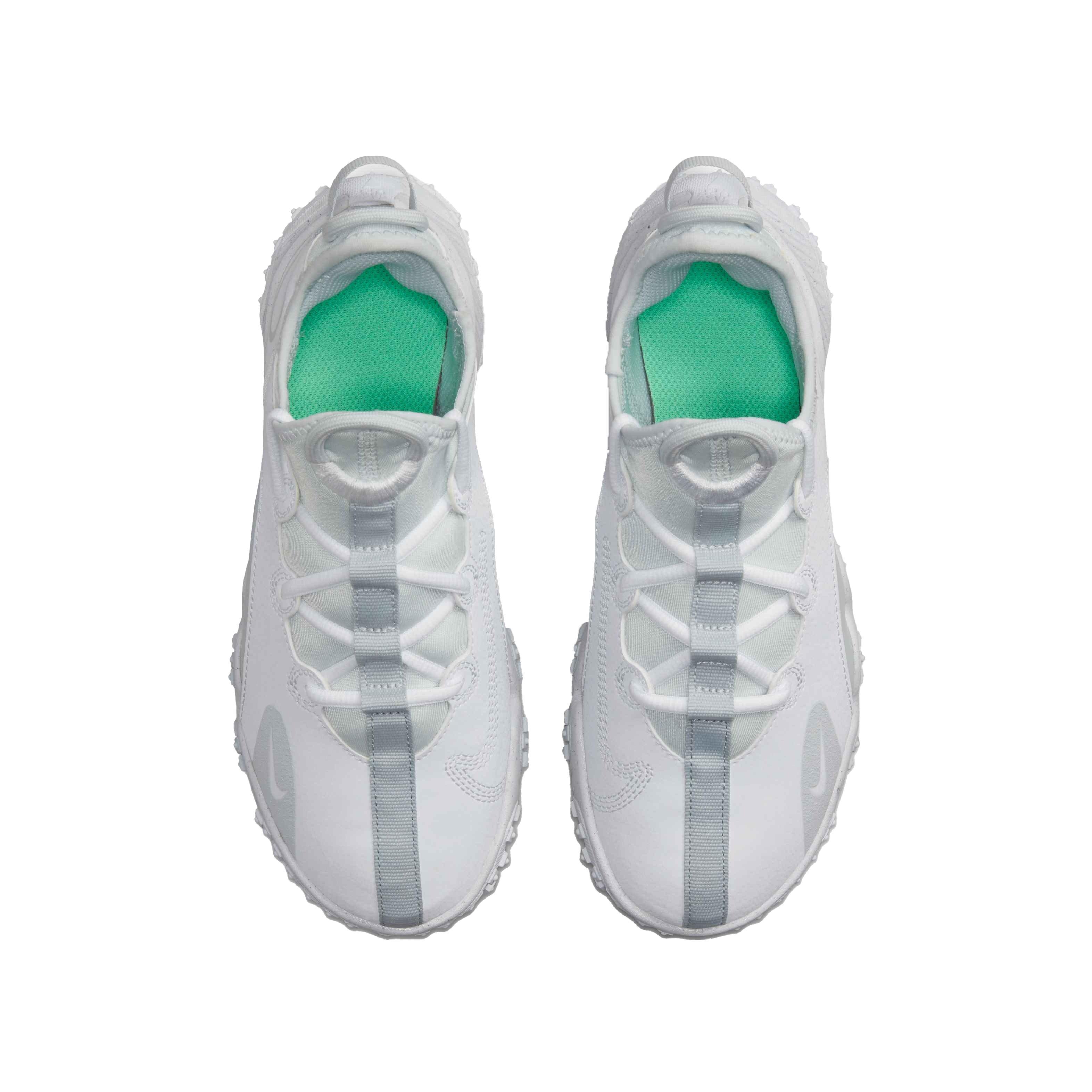 Nike Future Field "White/Pure Platinum/Pure Platinum" Grade School Boys' Football Cleat - WHITE/PLATINUM/PLATINUM Thumbnail View 4