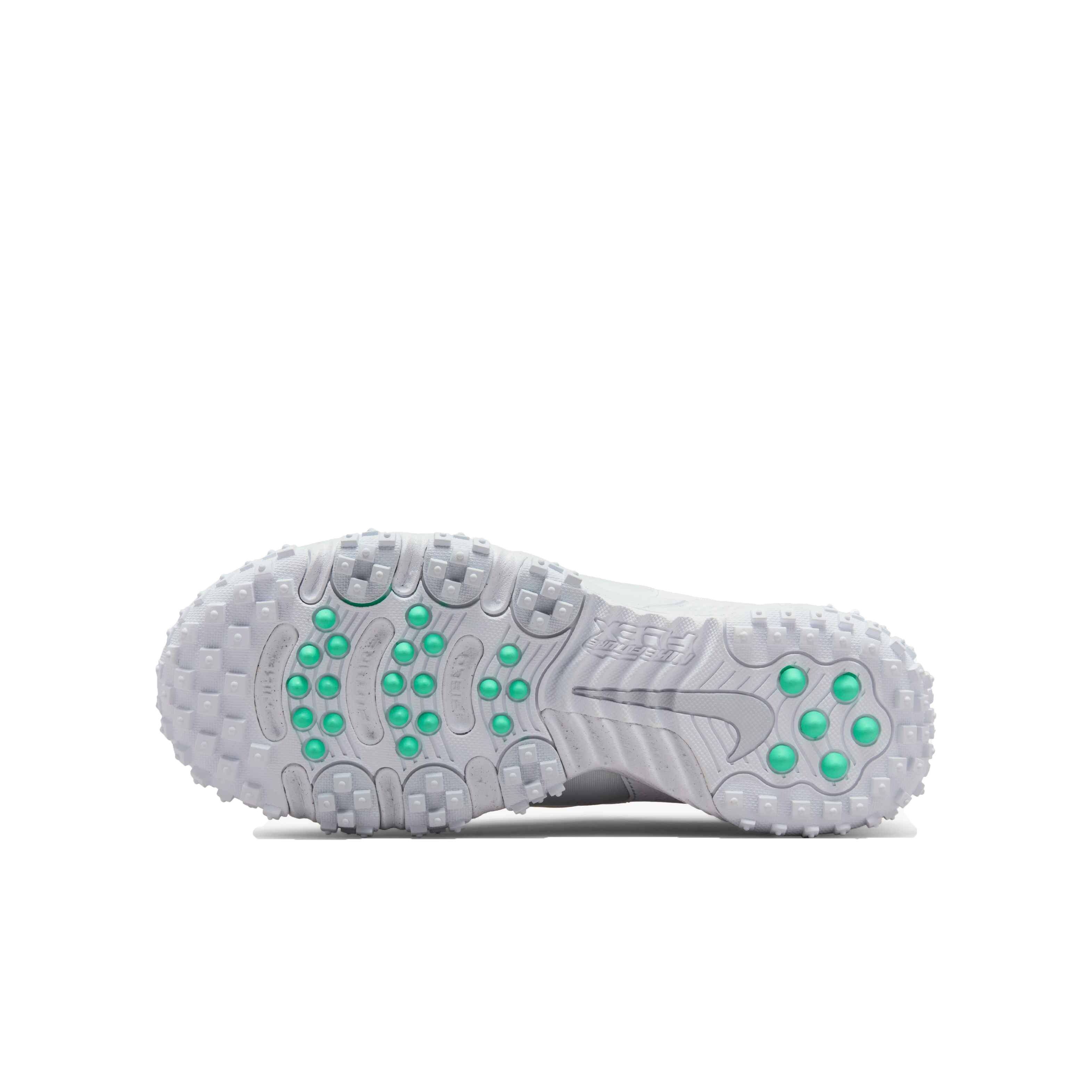 Nike Future Field "White/Pure Platinum/Pure Platinum" Grade School Boys' Football Cleat - WHITE/PLATINUM/PLATINUM Thumbnail View 6