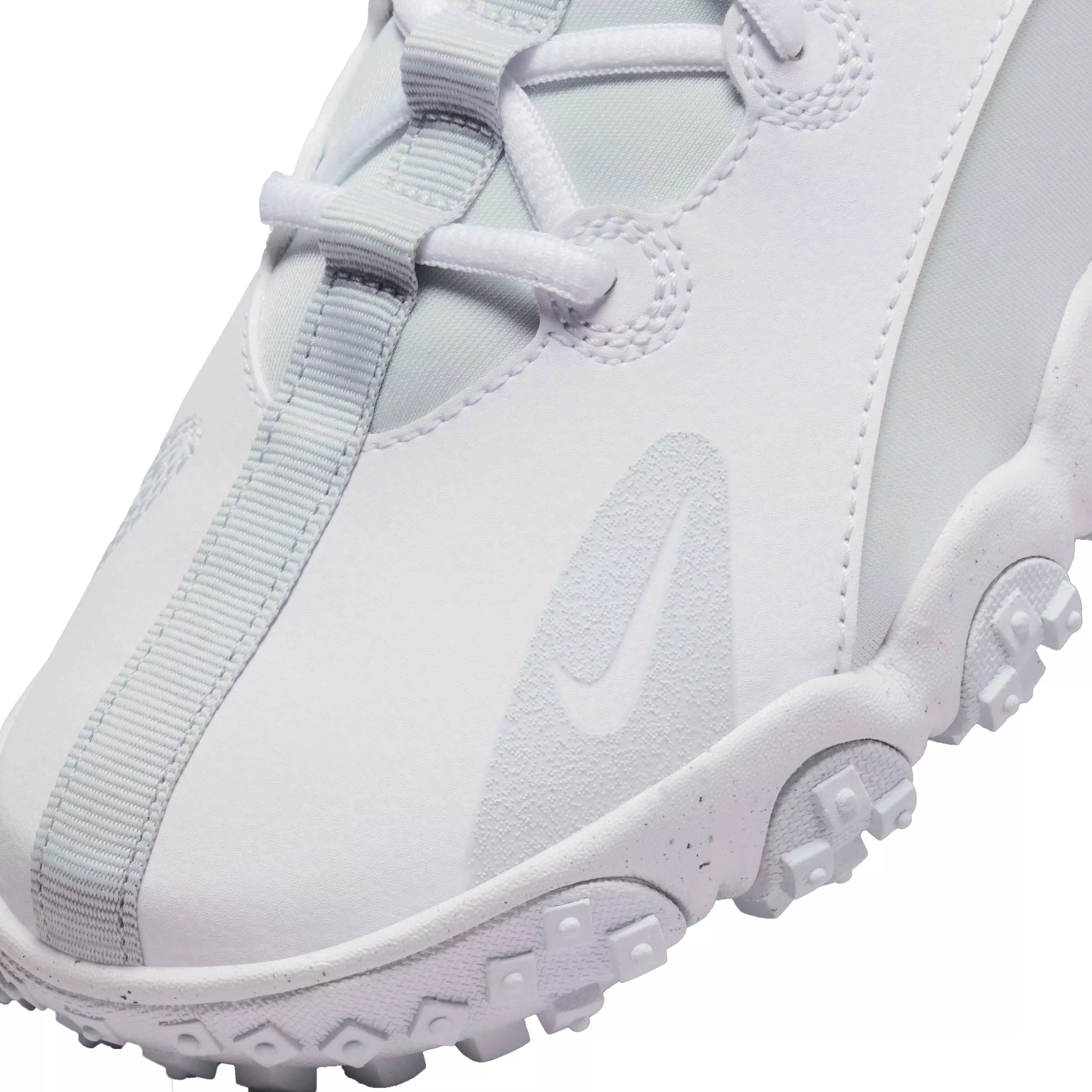 Nike Future Field "White/Pure Platinum/Pure Platinum" Grade School Boys' Football Cleat - WHITE/PLATINUM/PLATINUM