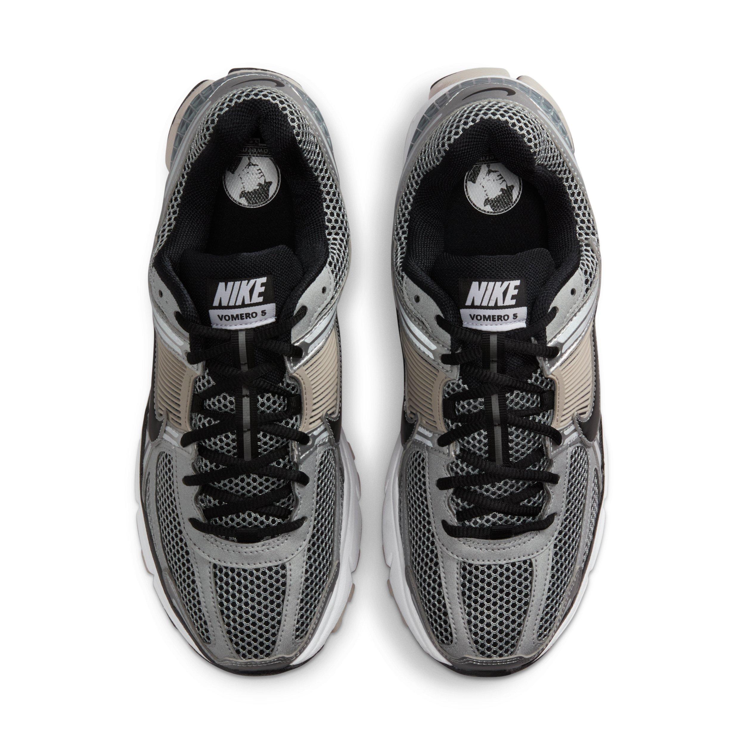 Nike Zoom Vomero 5 "Metallic Silver/College Grey/Black" Men's Shoe - SILVER/GREY/BLACK Thumbnail View 4