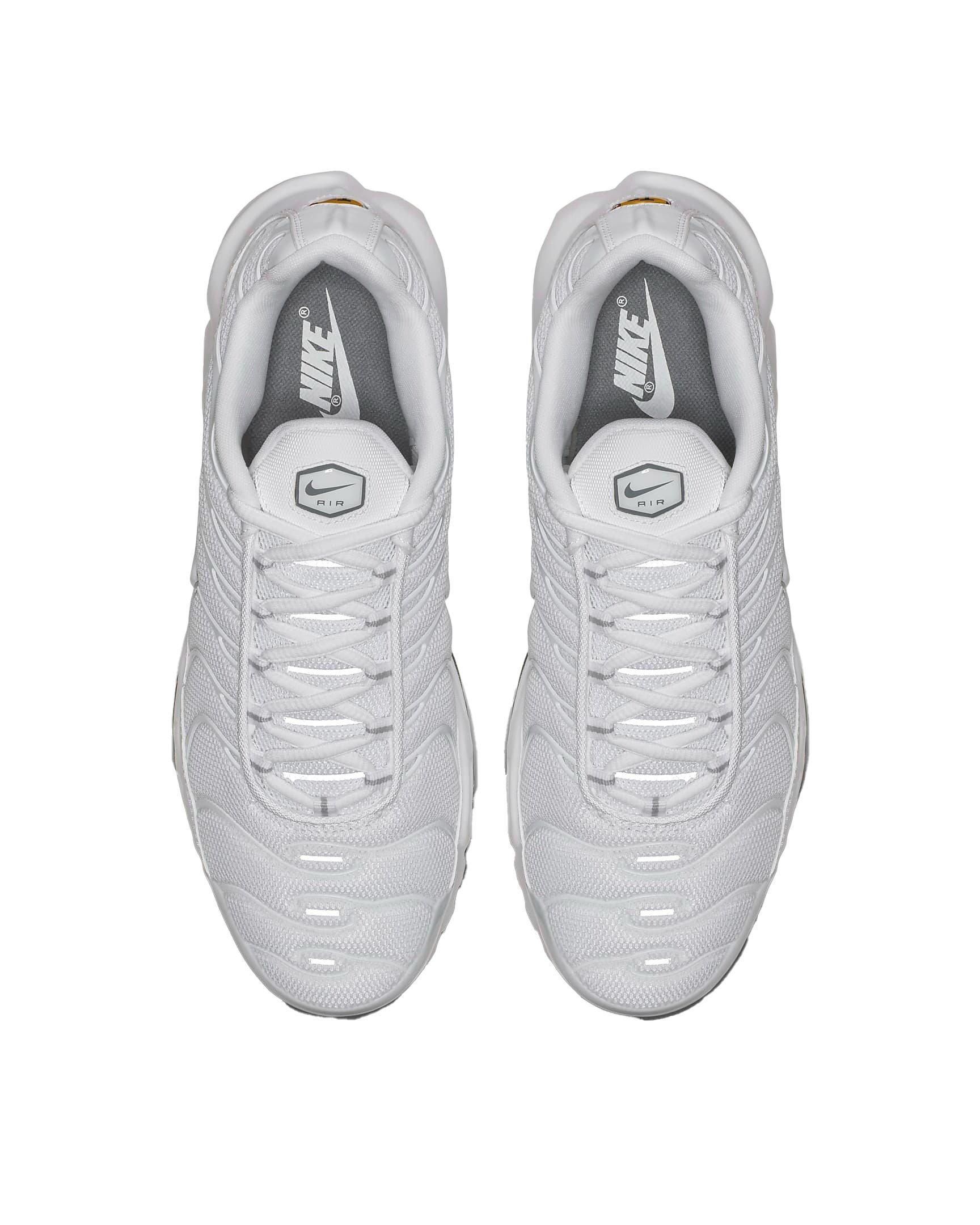 Nike Air Max Plus "White/Black/Cool Grey/ White" Men's Shoe - WHITE/GREY Thumbnail View 4