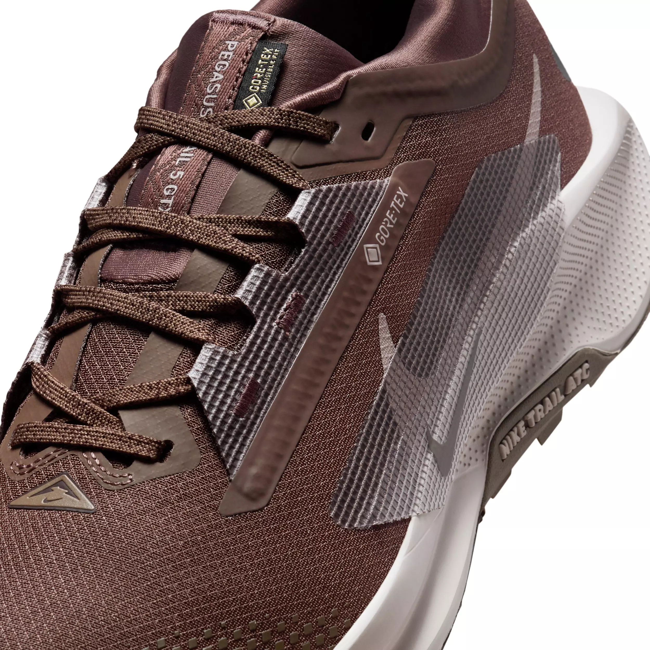 Nike Pegasus Trail 5 GORE-TEX "Ironstone/Velvet Brown/Cave Stone/Grey" Men's Trail Running Shoe - IRONSTONE/BROWN/STONE/GREY