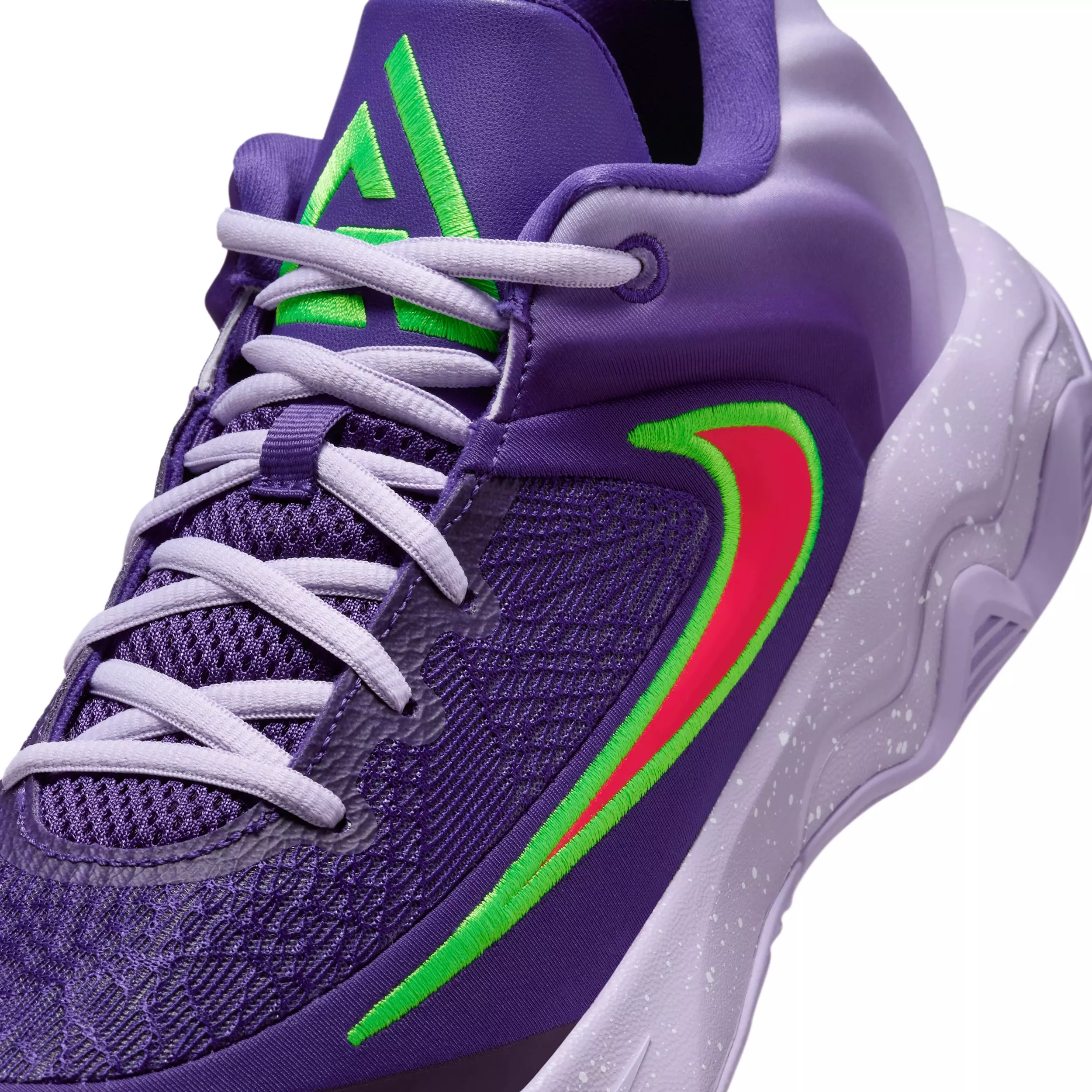 Nike Giannis Immortality 4 "Court Purple/Hydrangeas/White/Bright Crimson" Men's Basketball Shoe - PURPLE/HYDRANGEAS/WHITE/CRIMSON