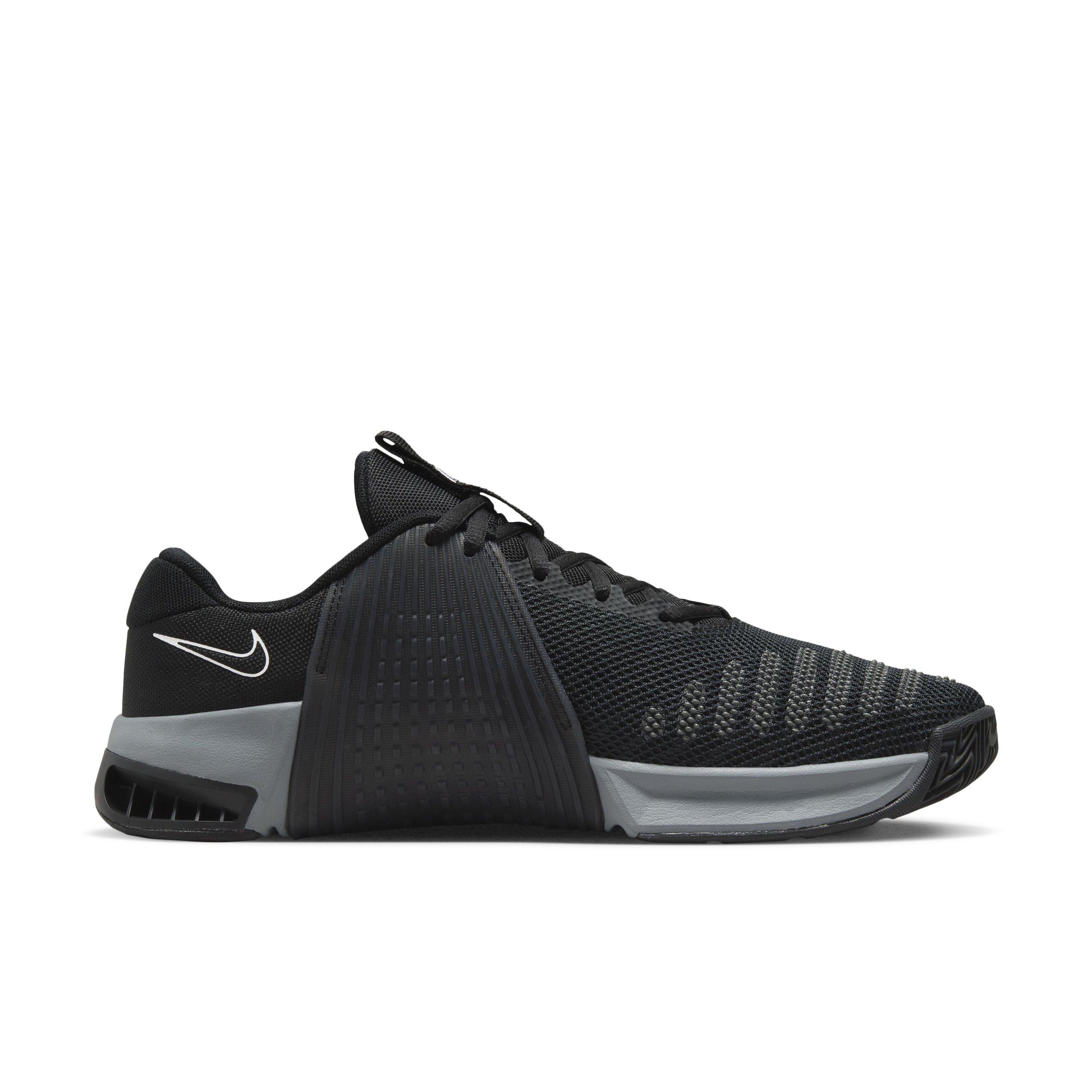 Nike Metcon 9 - Men's - Dark Smoke Gray / Monarch / Smoke Gray