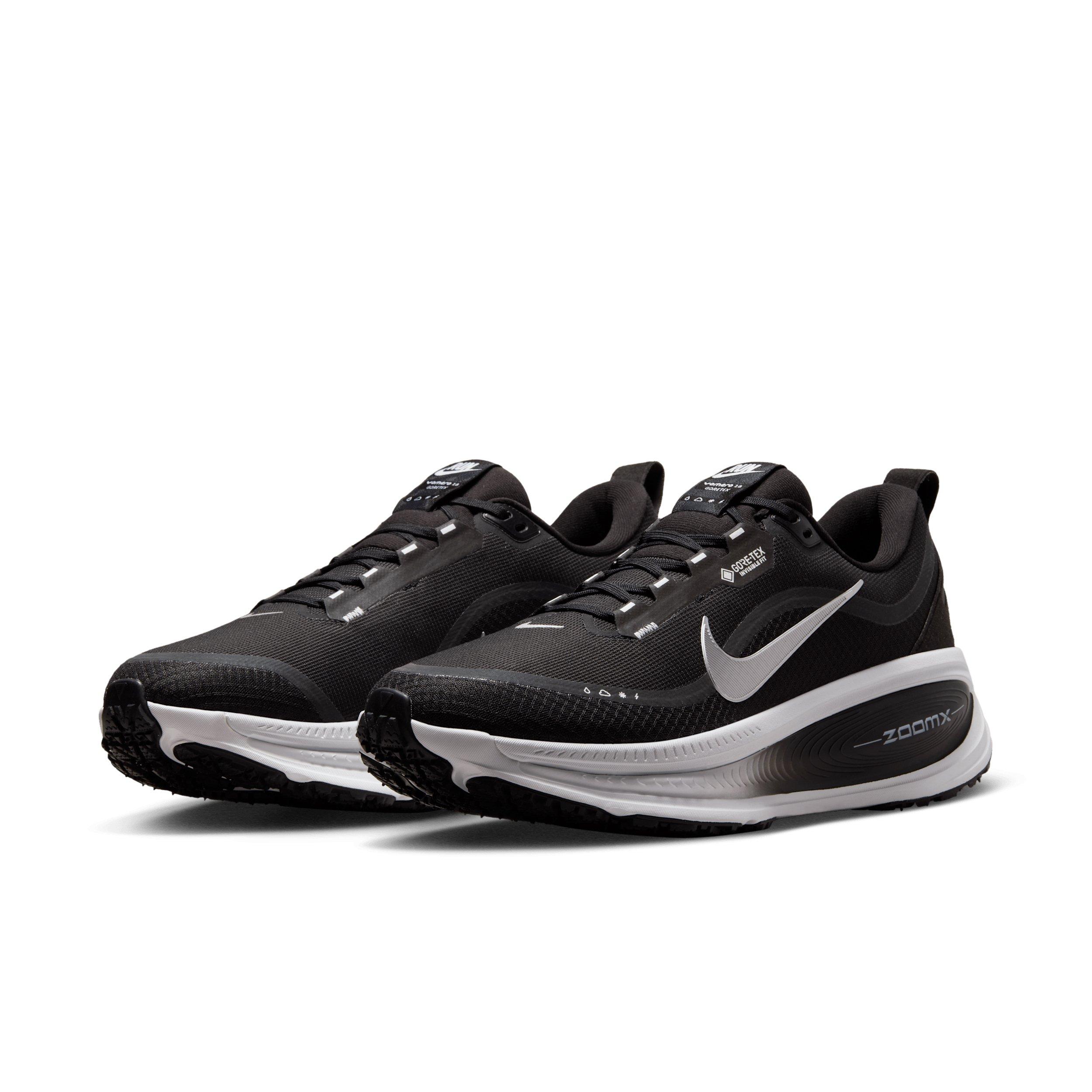Nike Vomero 18 GORE-TEX "Black/Anthracite/White/Metallic Silver" Men's Running Shoe - BLACK/ANTHRACITE/WHITE/SILVER Thumbnail View 3