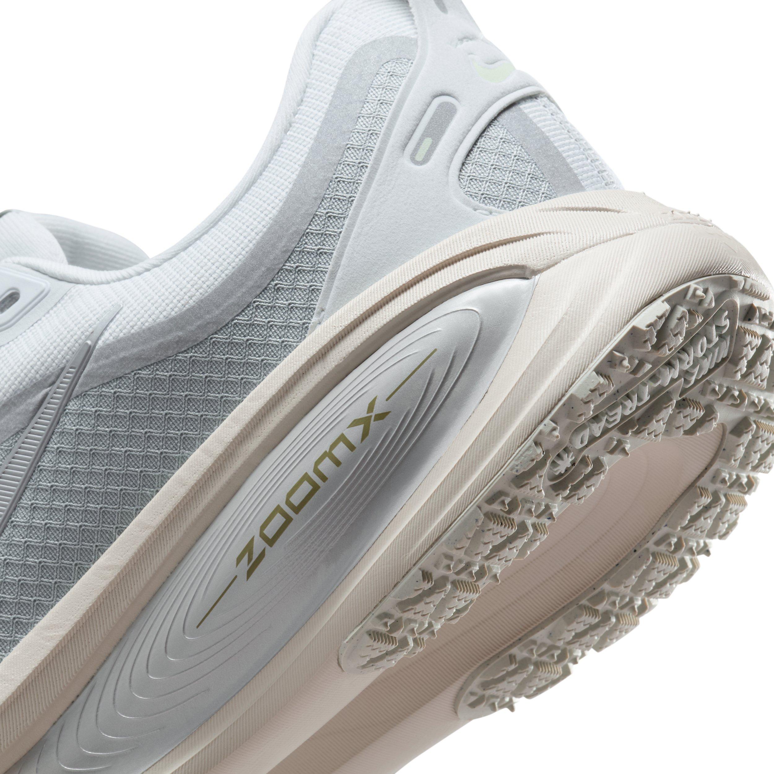 Nike Vomero 18 GORE-TEX 