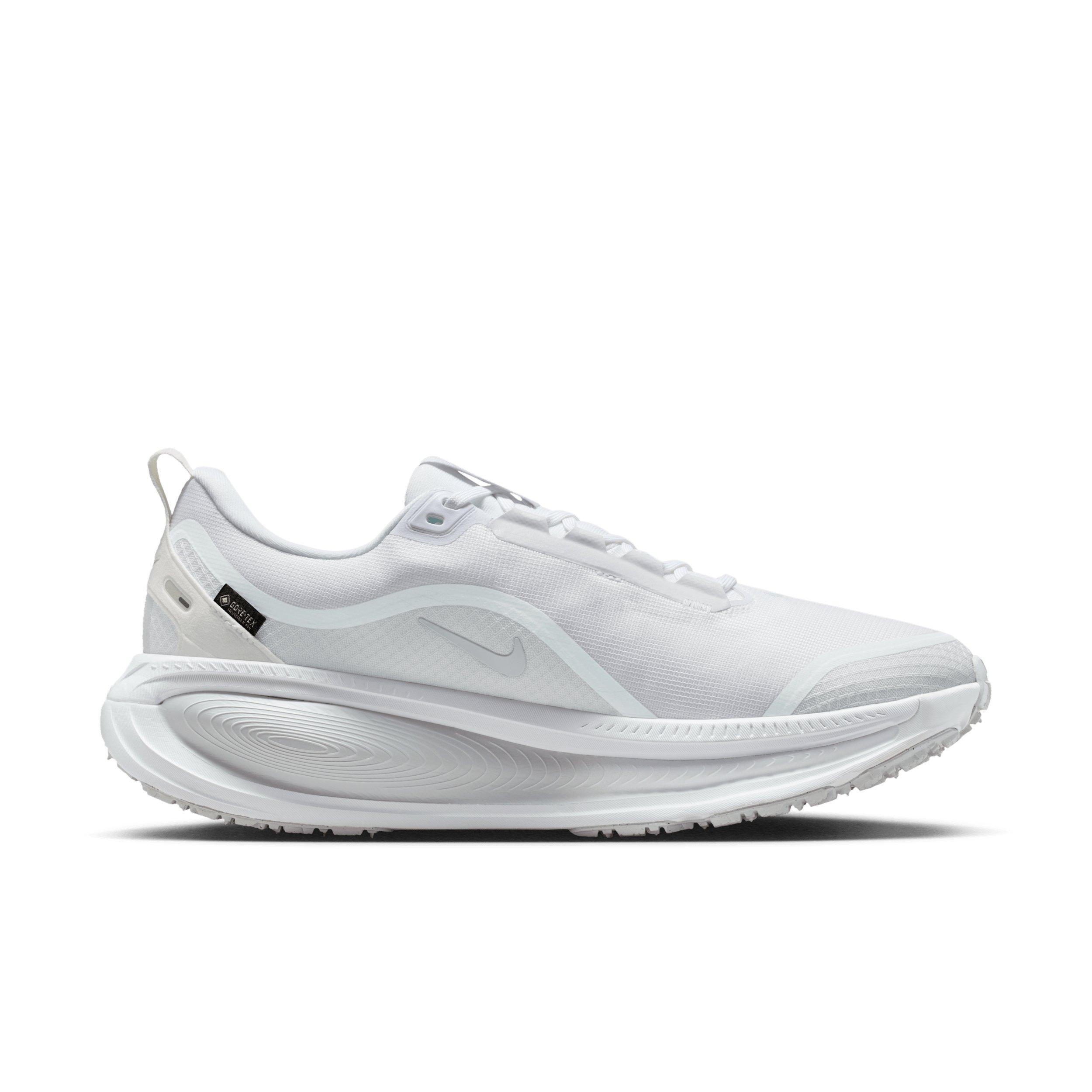 Nike Vomero 18 GORE-TEX "White/Pure Platinum" Men's Running Shoe - WHITE/PLATINUM Thumbnail View 1