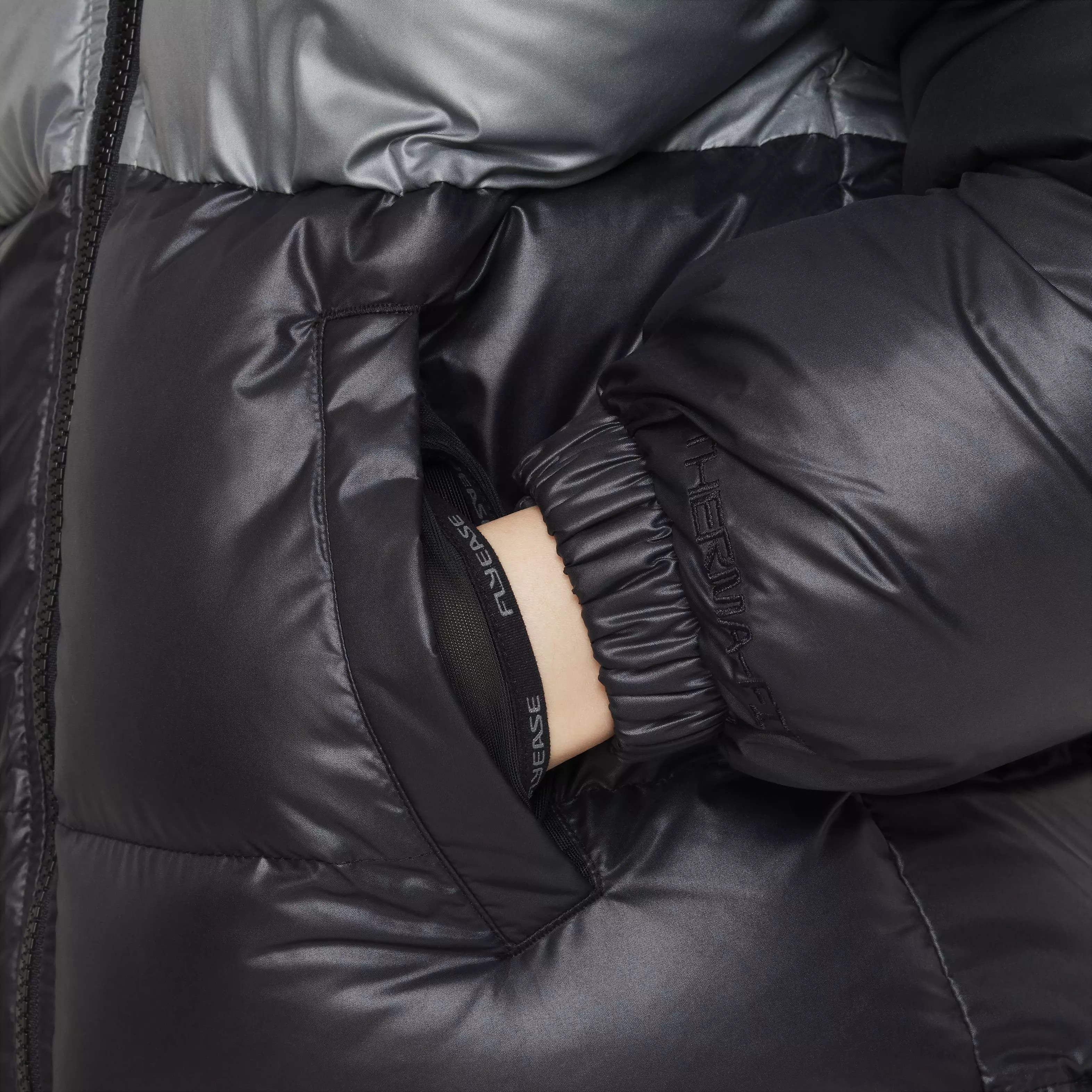 Nike Big Kids' Repel High Synthetic Fill Hooded Jacket - Black - BLACK