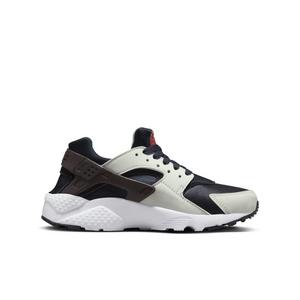 Hibbett sports hot sale huaraches