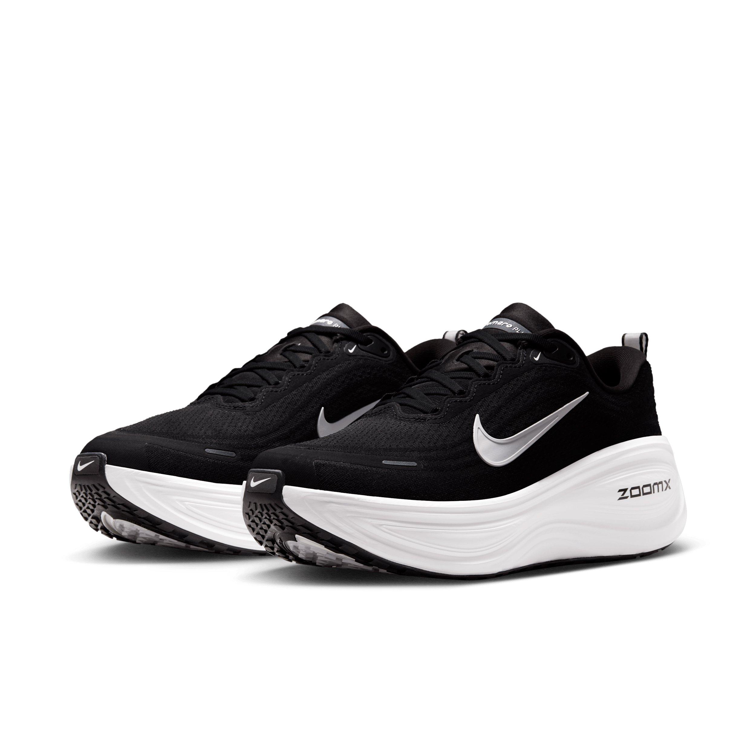 Nike Vomero Plus "Black/Cool Grey/Metallic Dark Grey/White" Men's Wide Running Shoe - BLACK/GREY/DK GREY/WHITE Thumbnail View 3
