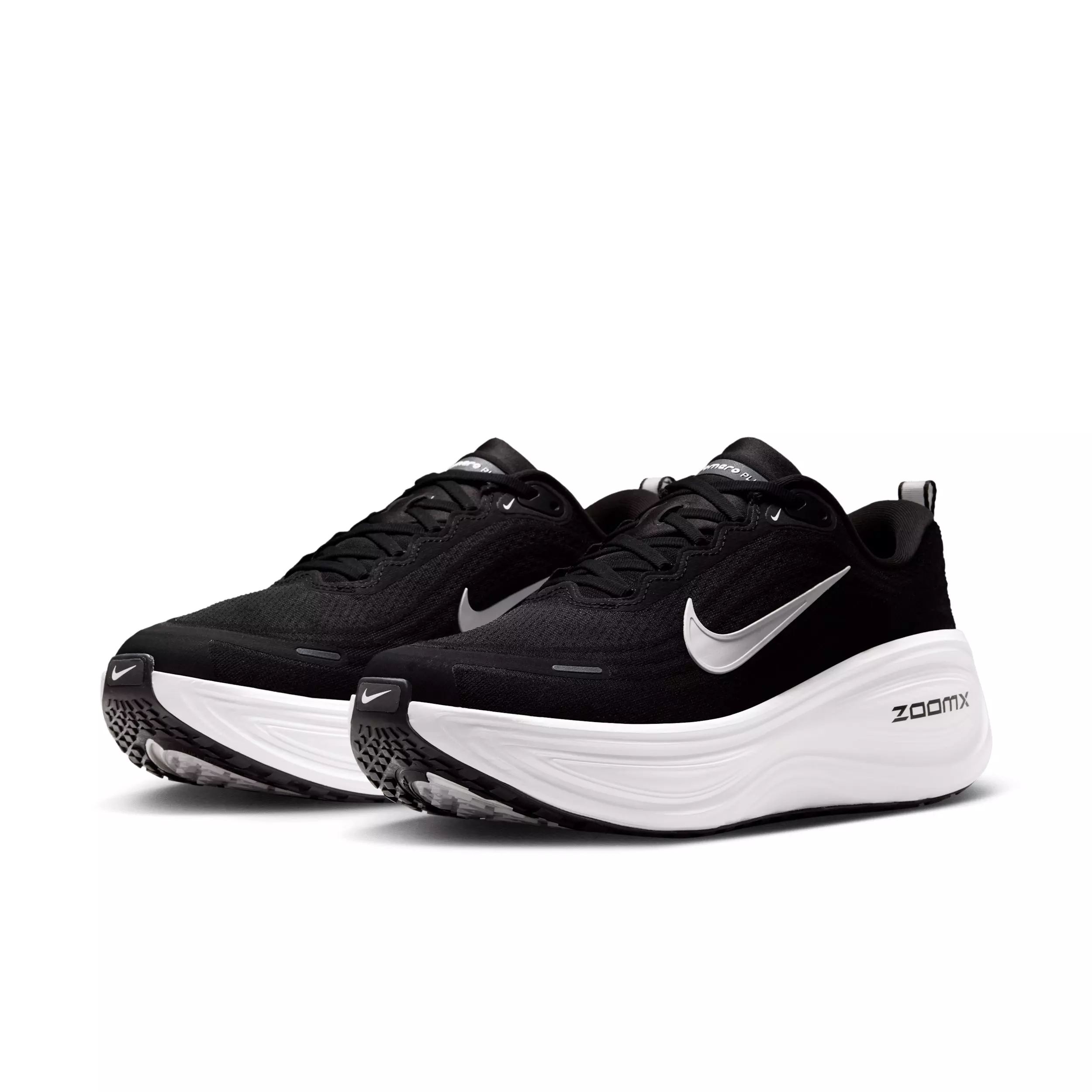 Nike Vomero Plus "Black/Cool Grey/Metallic Dark Grey/White" Men's Wide Running Shoe - BLACK/GREY/DK GREY/WHITE