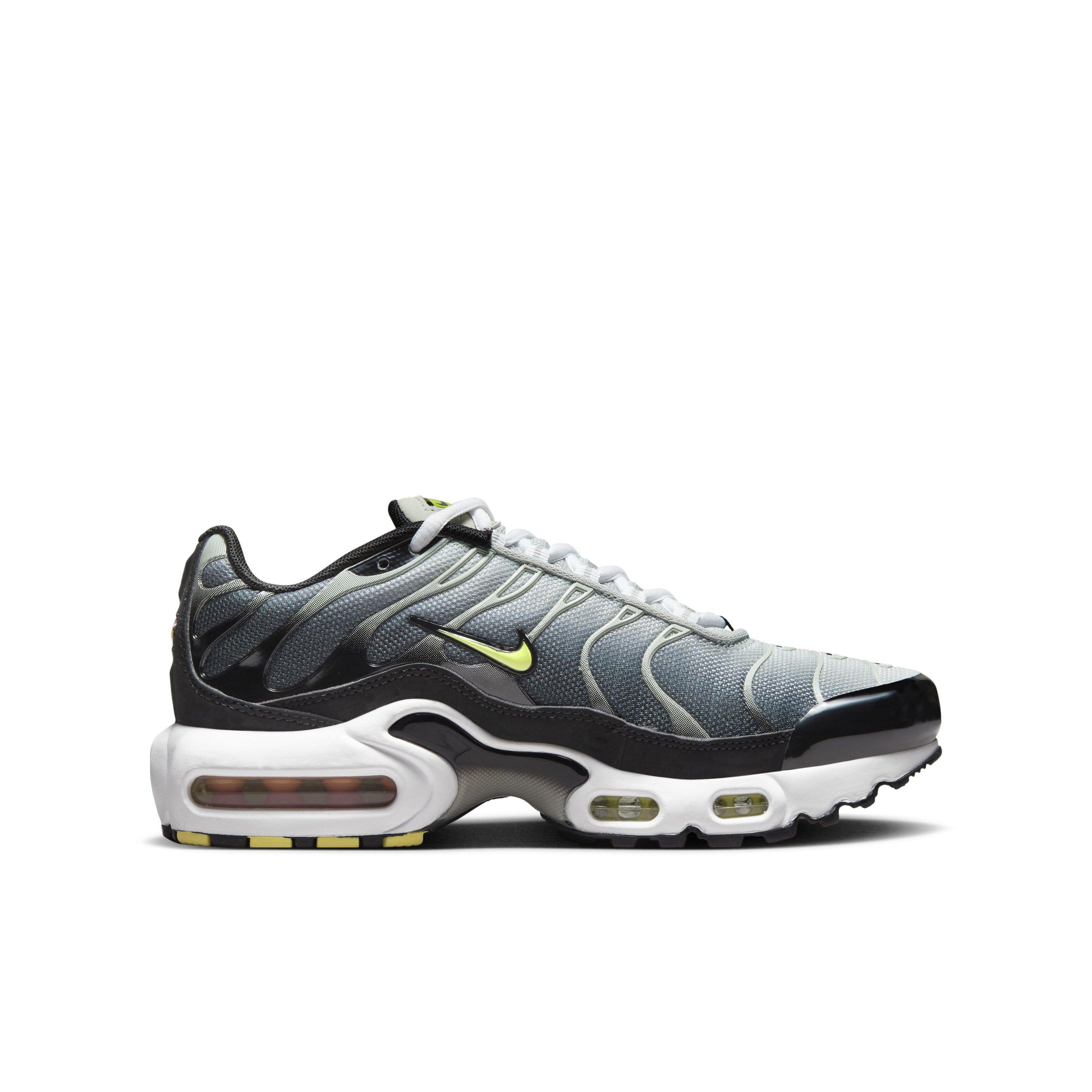 Air max plus - boys' grade discount school black/metallic silver