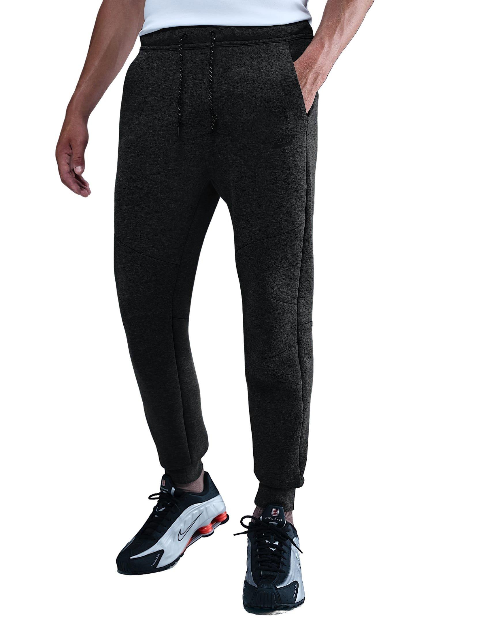 Nike Men's Tech Fleece Joggers - BLACK Thumbnail View 3