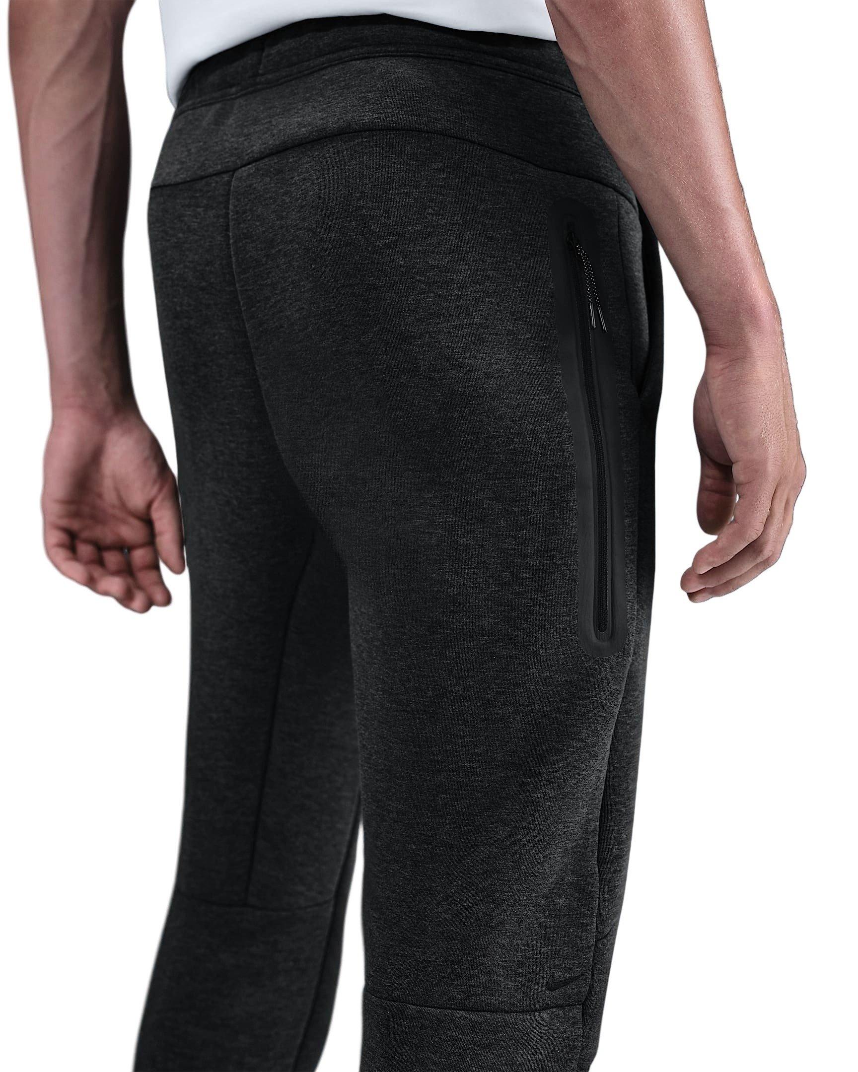 Nike Men's Tech Fleece Joggers - BLACK Thumbnail View 4