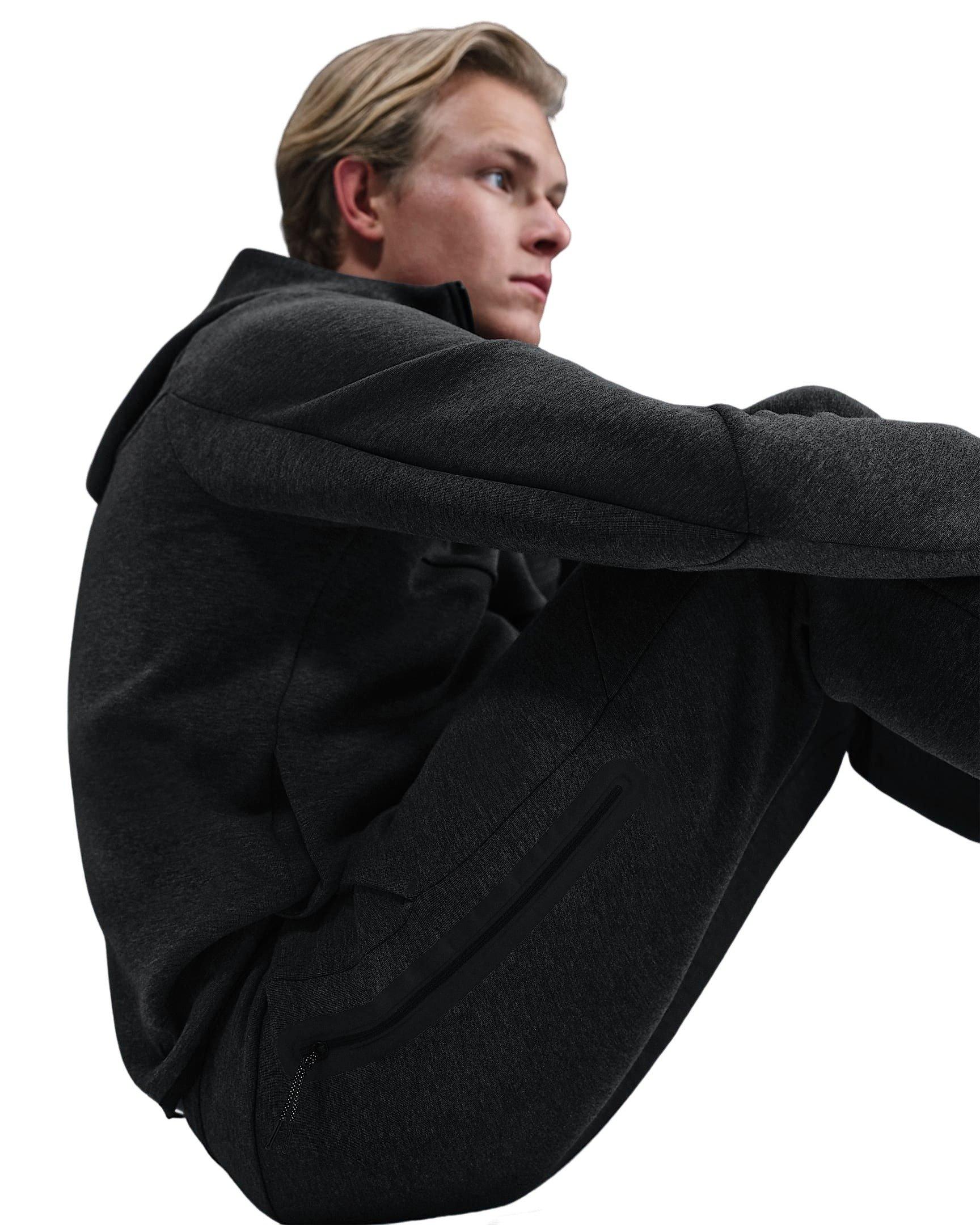 Nike Men's Tech Fleece Joggers - BLACK Thumbnail View 5