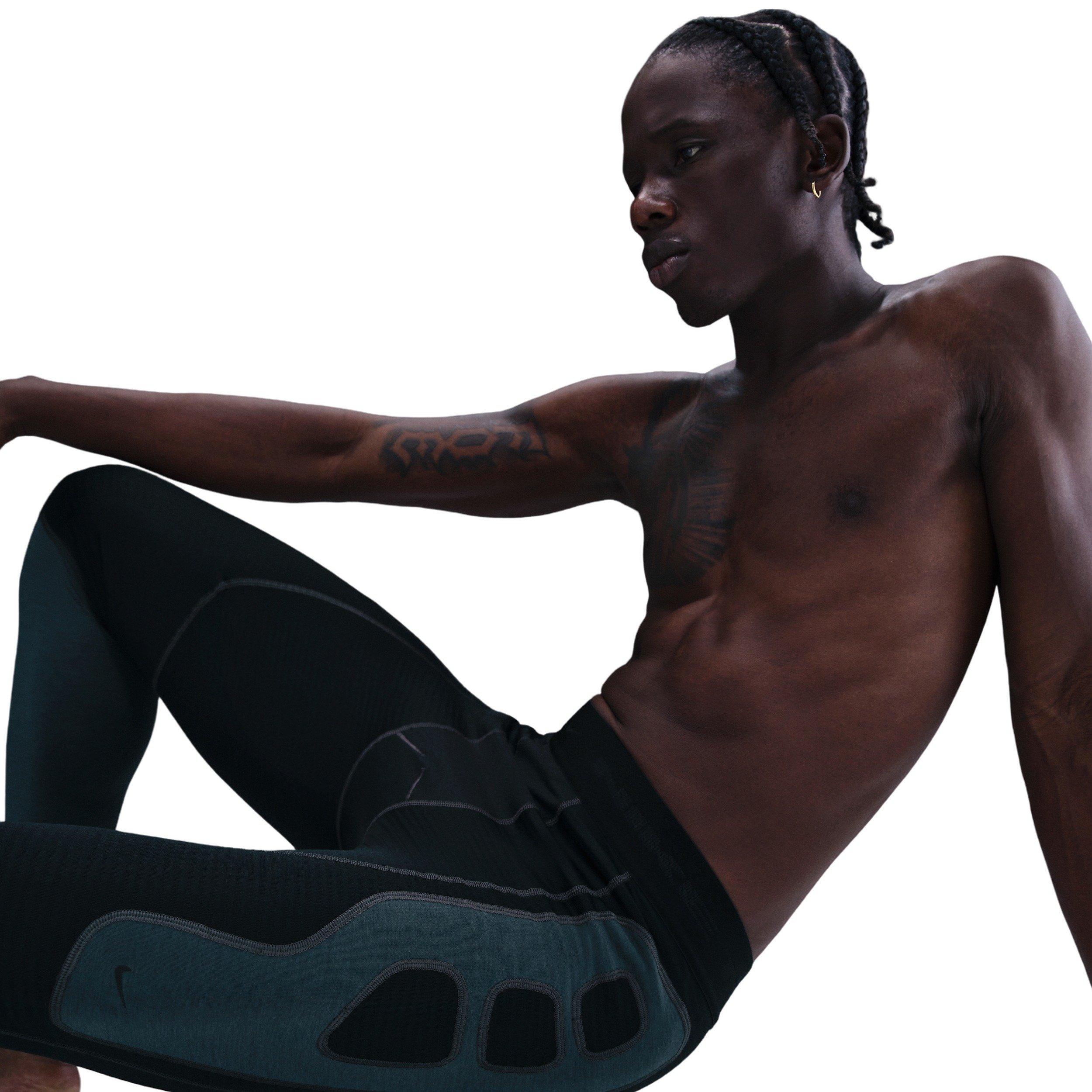 Nike Men's Tech Therma-FIT Base Layer Tights - BLACK Thumbnail View 3