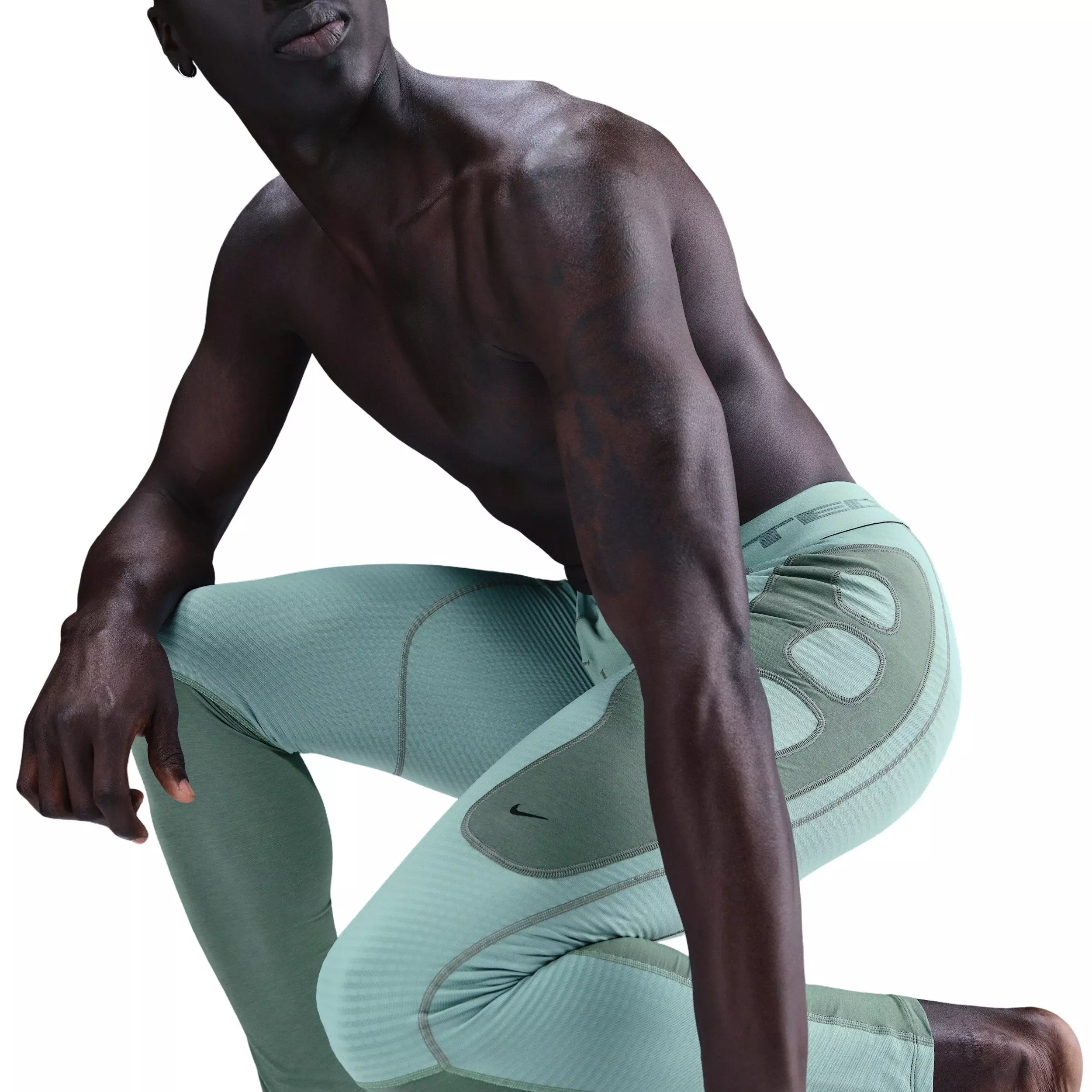 Nike Men's Tech Therma-FIT Base Layer Tights - GREEN