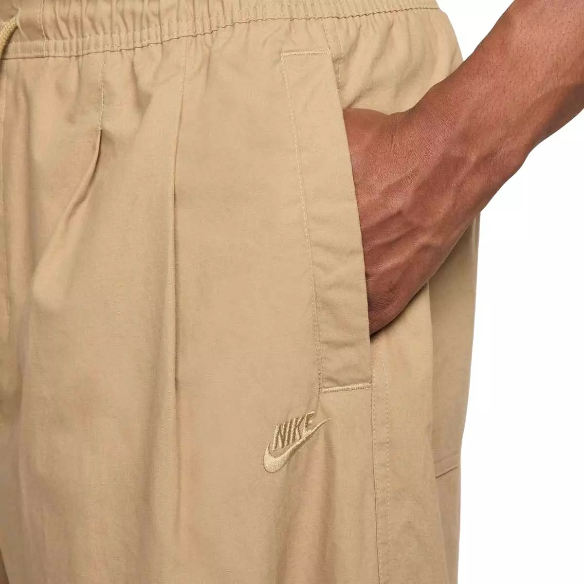 Nike Men's Club Balloon Pants - BROWN